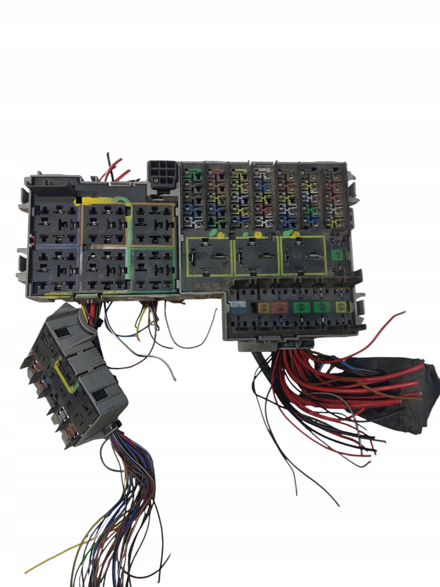 Module fusibles OPEL ASTRA COMBO CORSA 1,6 09115140