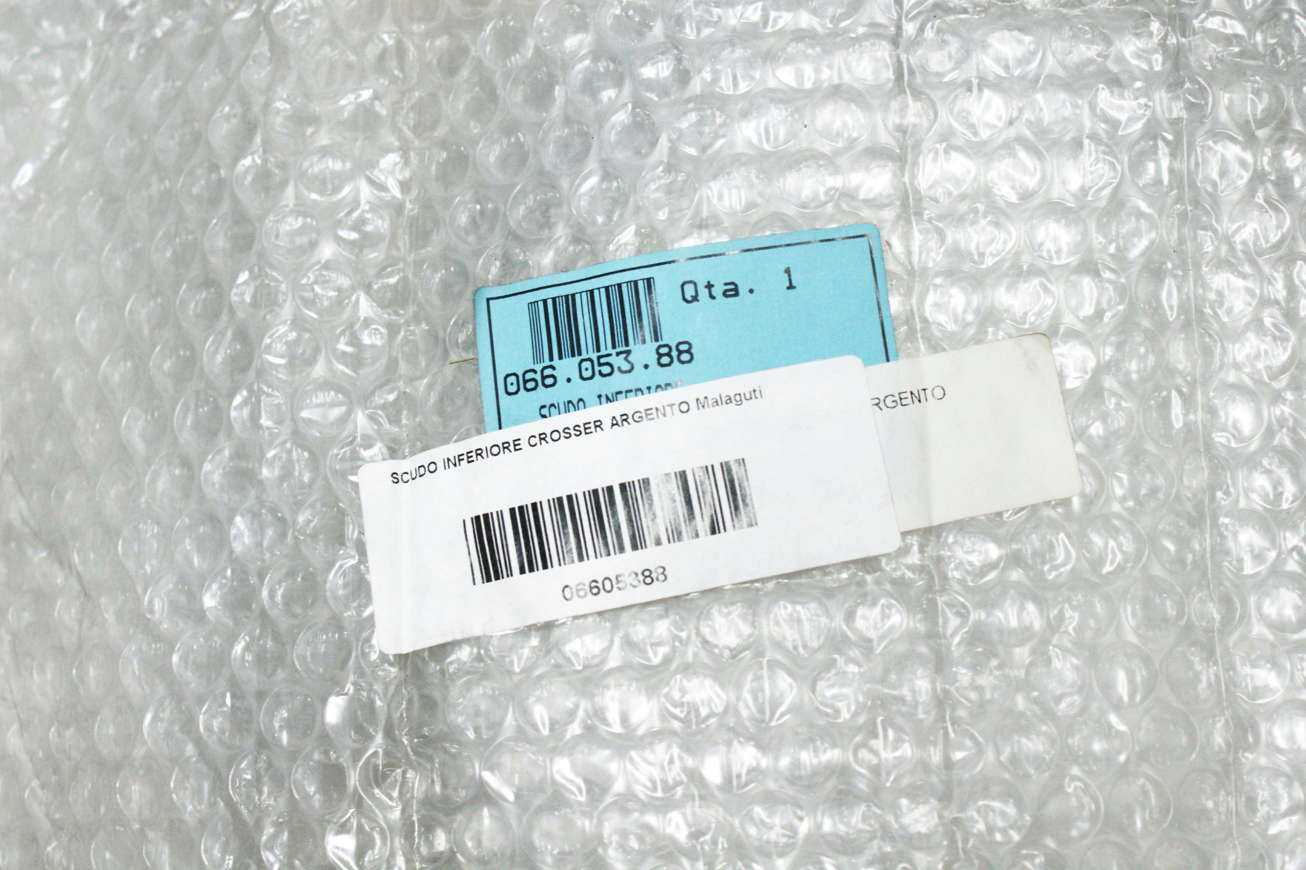 OBUDOWA OSŁONA OWIEWKA Czacha wypełnienie czaszy ORGINAŁ Malaguti Crosser Dopasowanie do pojazdu produkt dedykowany