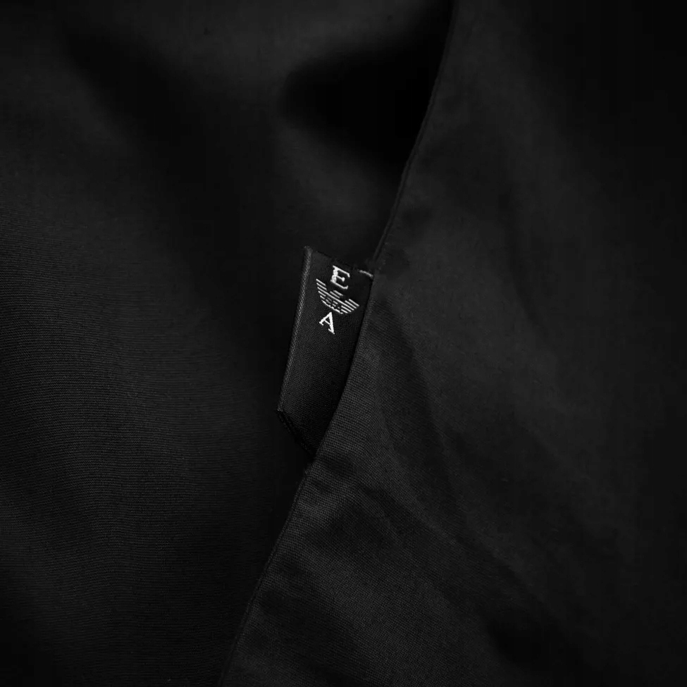 EMPORIO ARMANI KOSZULA Z MAŁYM LOGO - DOPASOWANA - CZARNA - XXL Model Slim Fit Shirt