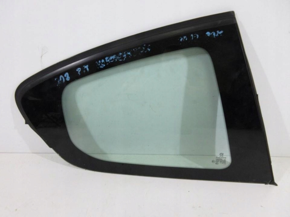 SZYBA KAROSERYJNA PRAWA TYLNA PEUGEOT 208 3D 2012r