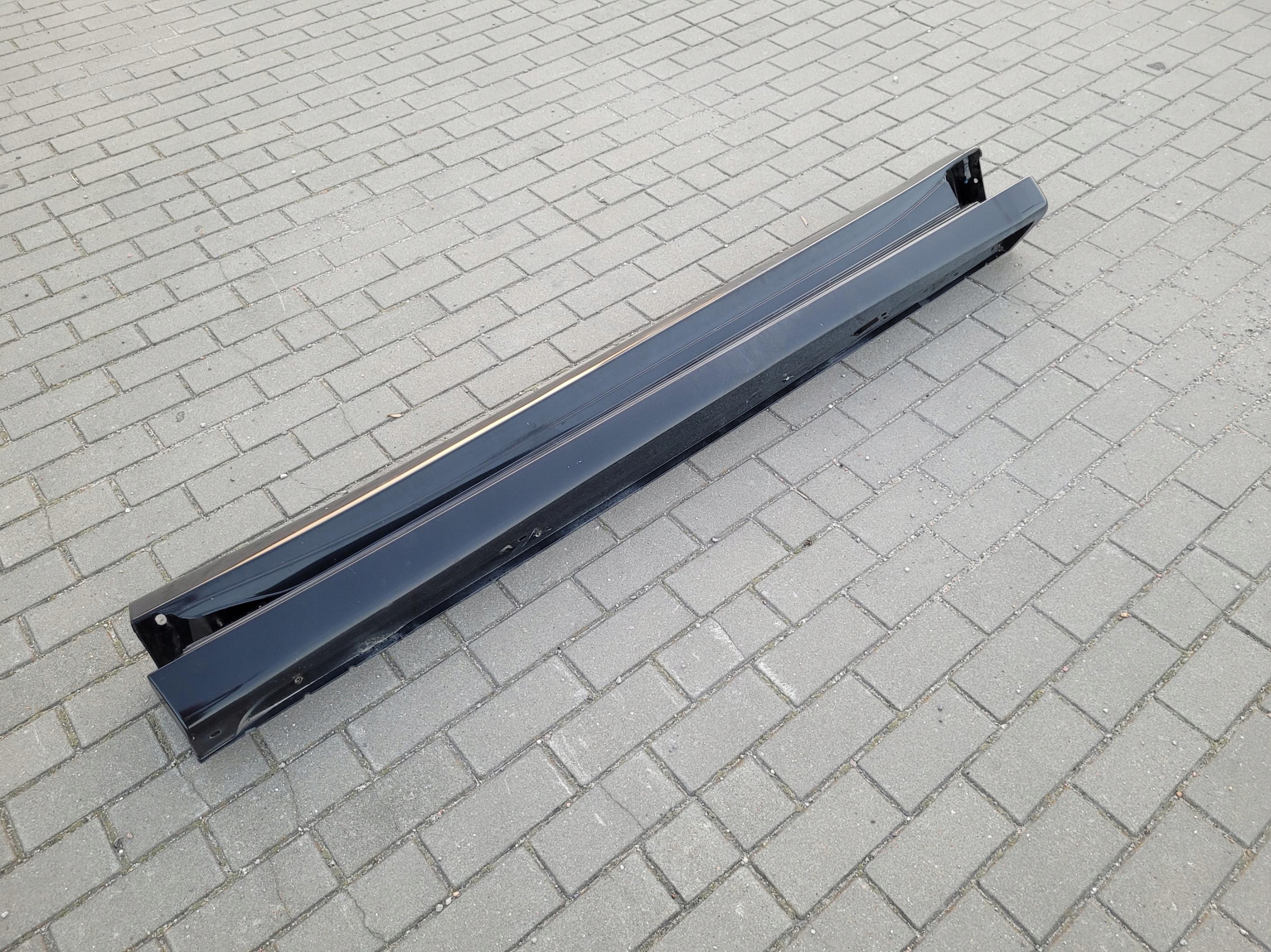 moulding threshold left threshold left 6512A421 MITSUBISHI OUTLANDER 3 III X42