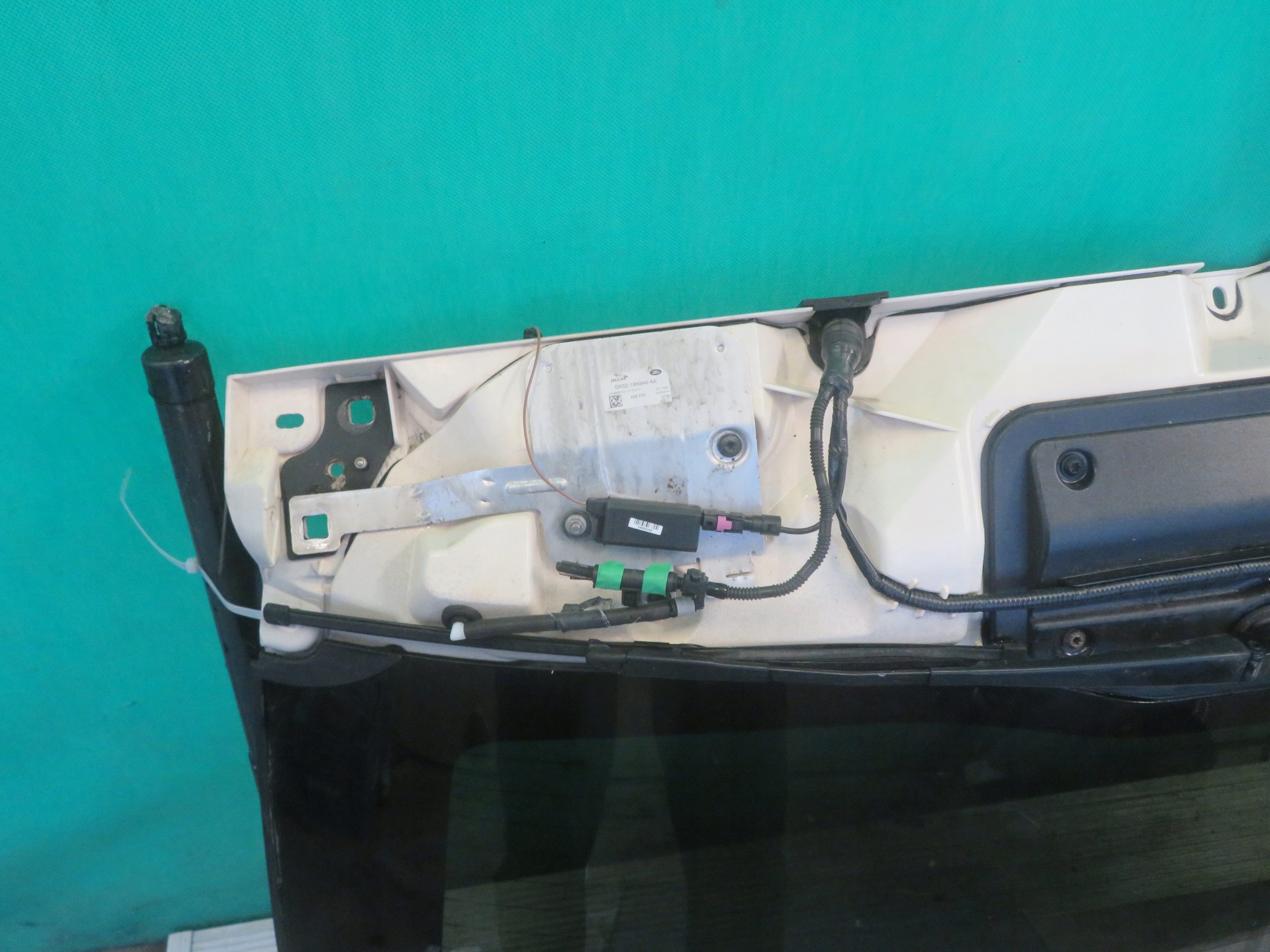 trunk door boot RANGE ROVER VOGUE L405 17R