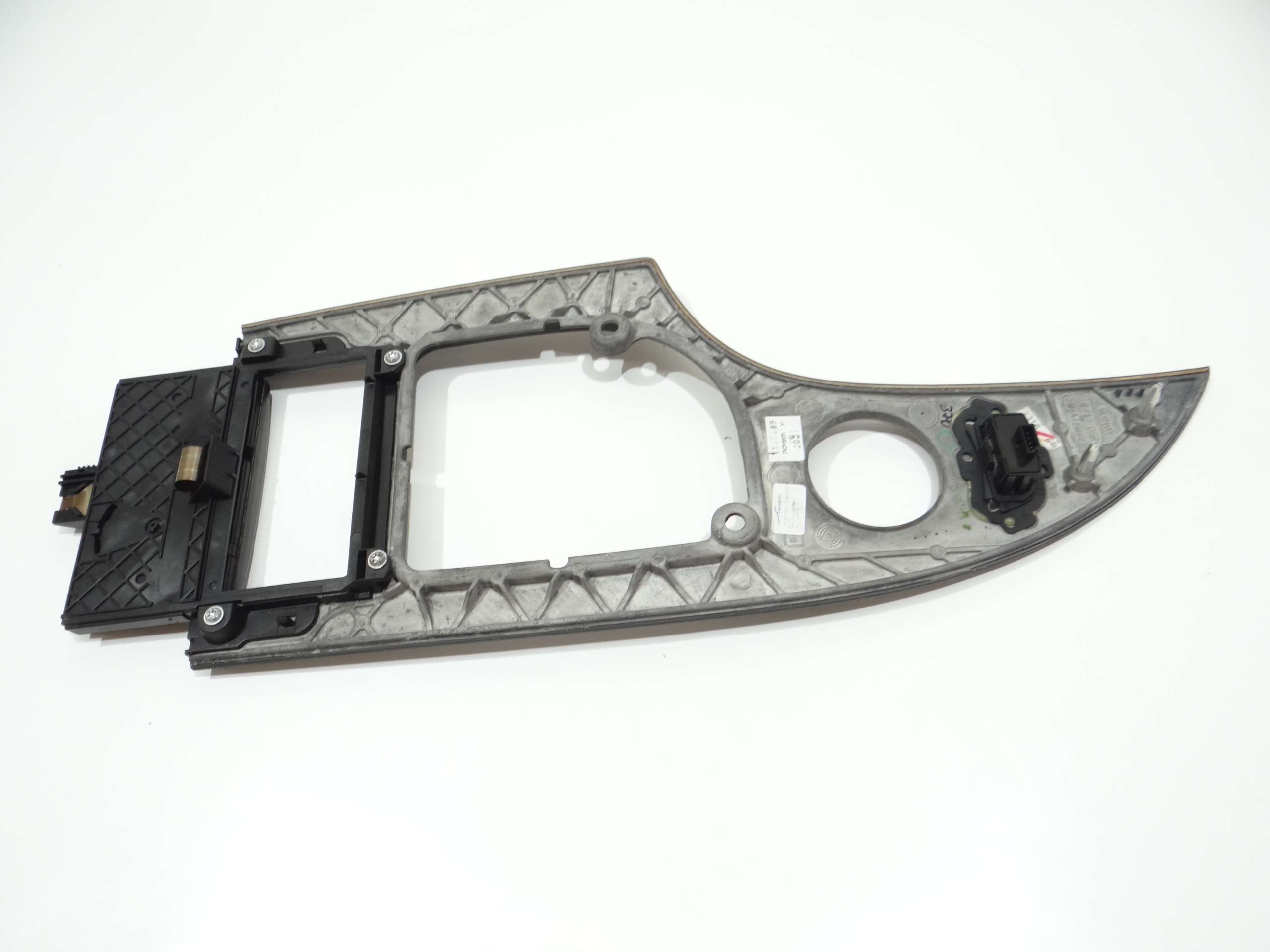 ozdobná lišta TUNELU BMW E60 7059911