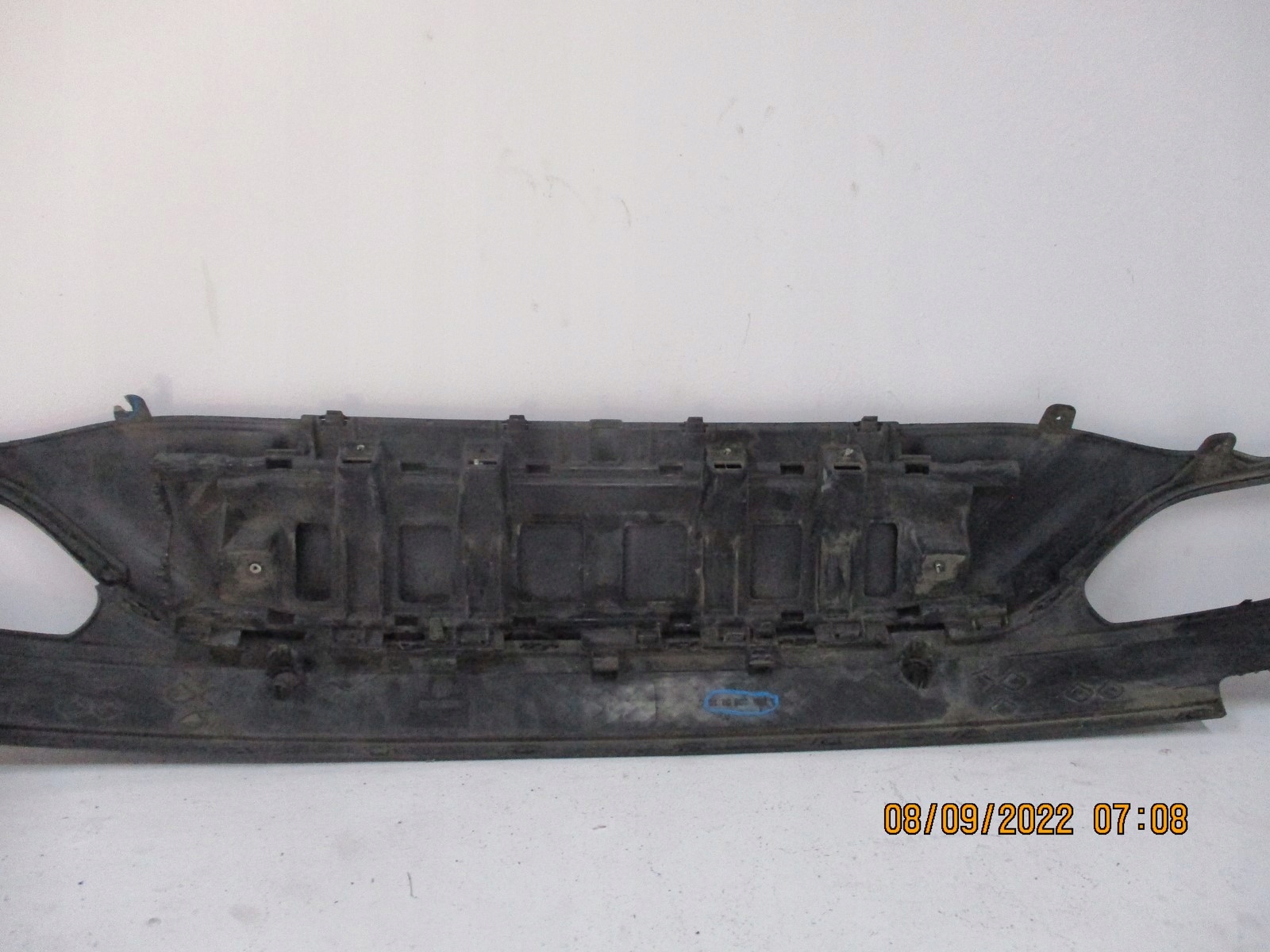 spoiler diffuser MERCEDES C KLASA AMG A2058856238