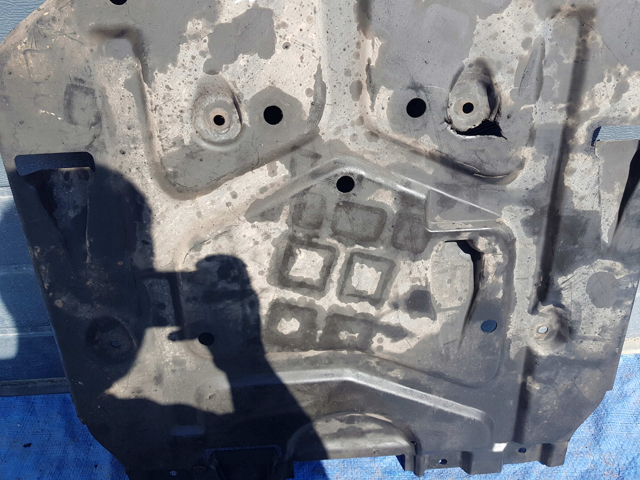 cover cover below engine MERCEDES R-KLASA W251