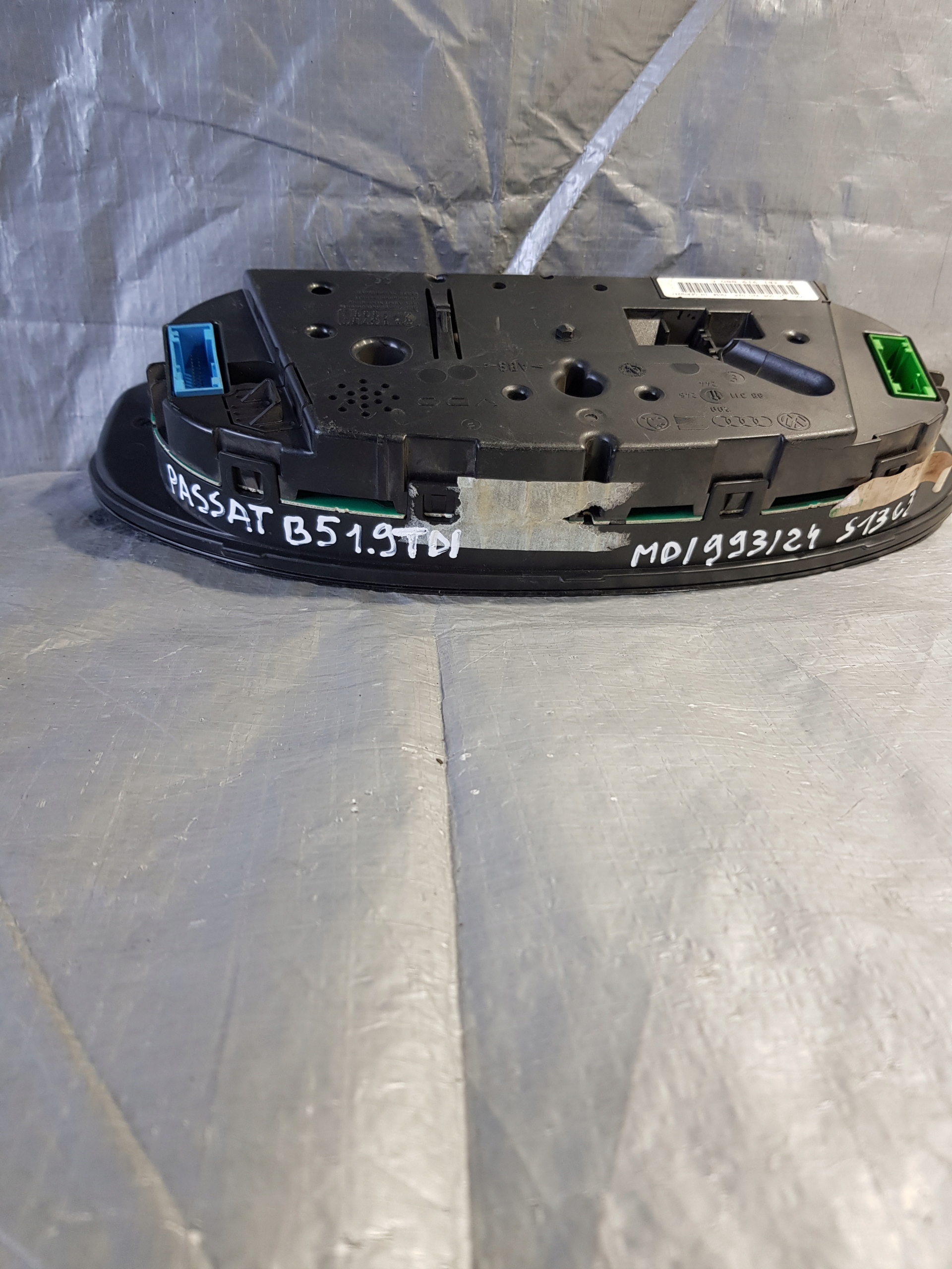 dials VW PASSAT B5 1.9TDI 3B1919880C