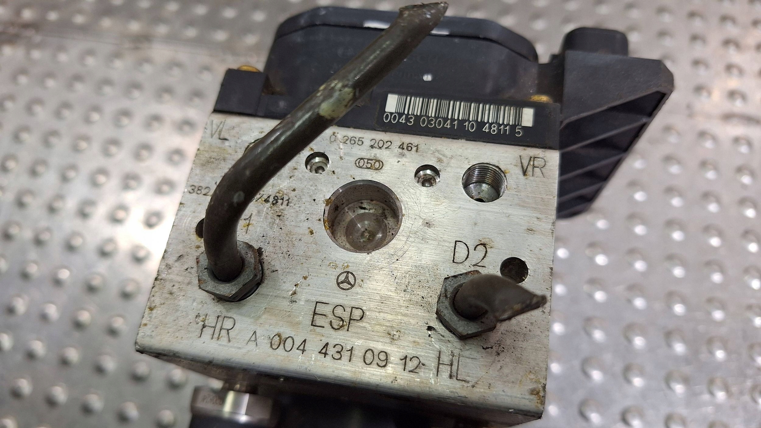 pump control unit ABS A0044310912 0265202461 MERCEDES VANEO W414
