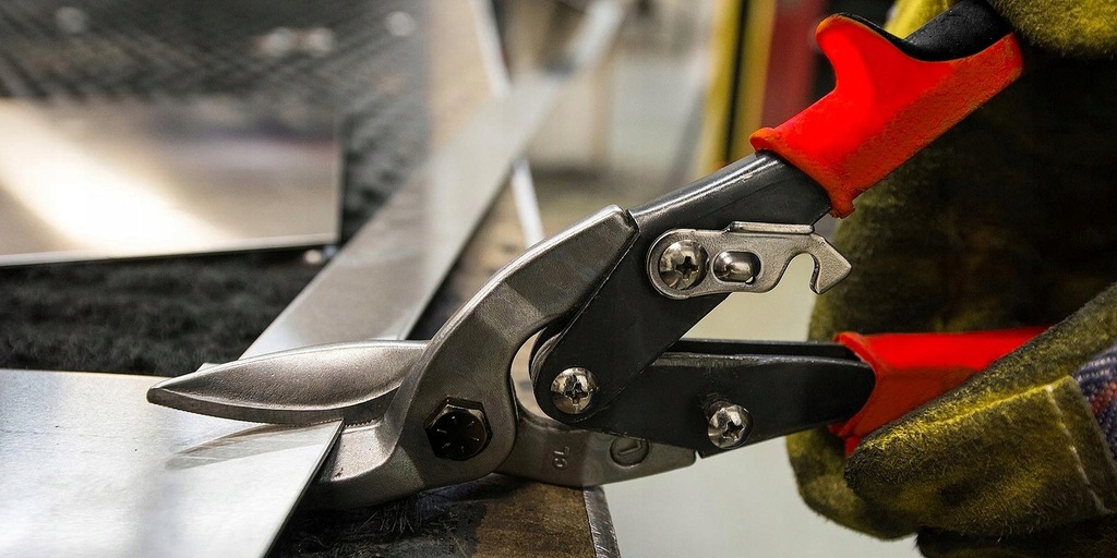 NOŻYCE RĘCZNE DO CIĘCIA BLACHY 10'' LEWE PROSTE PRAWE ZESTAW NOŻYC RĘCZNYCH Maksymalna grubość ciętego materiału 1.2 mm