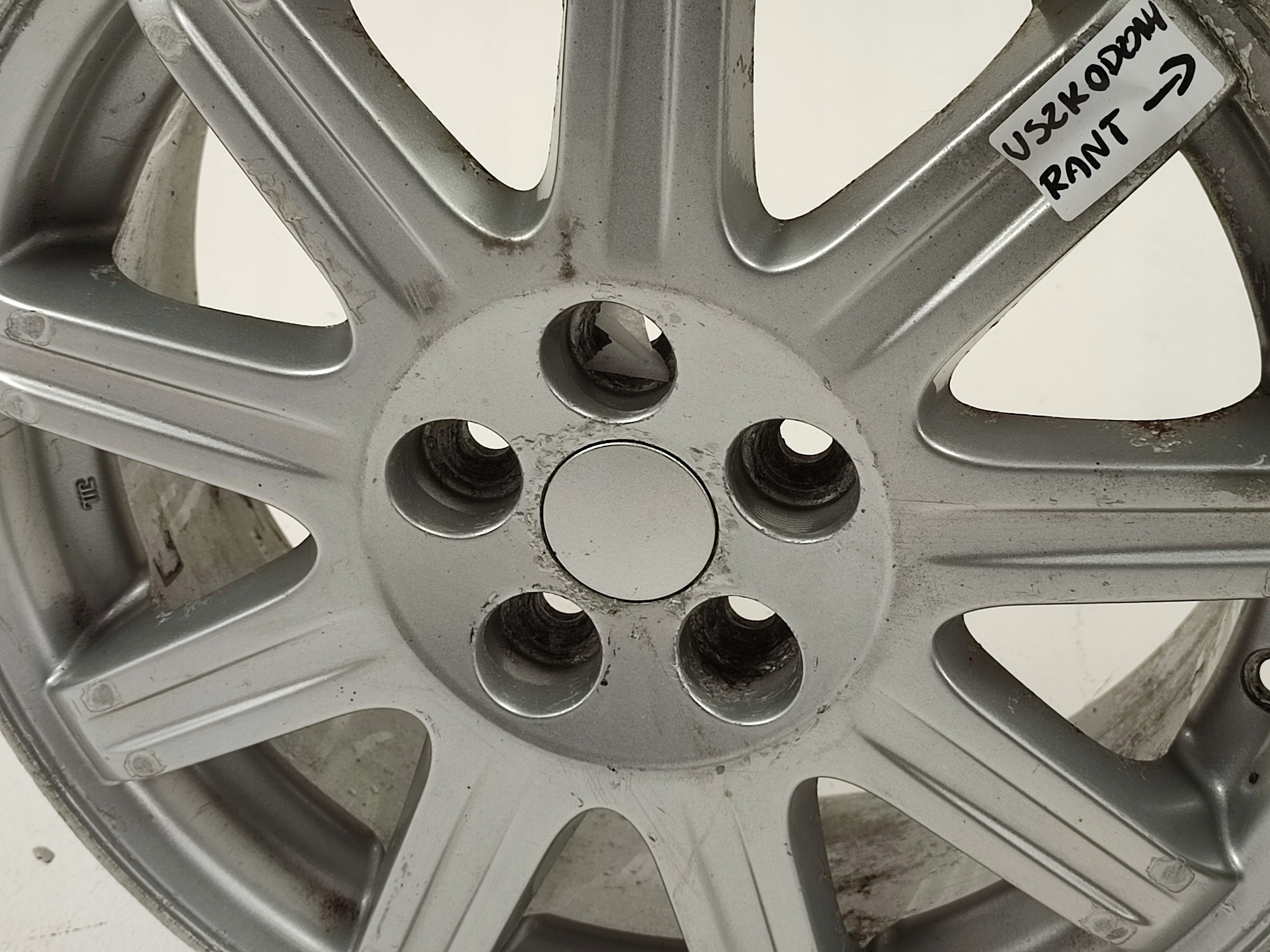 disk 4 SZT. 5x100 / ET40 / 6J / 16" CHRYSLER PT CRUISER 2006-... M