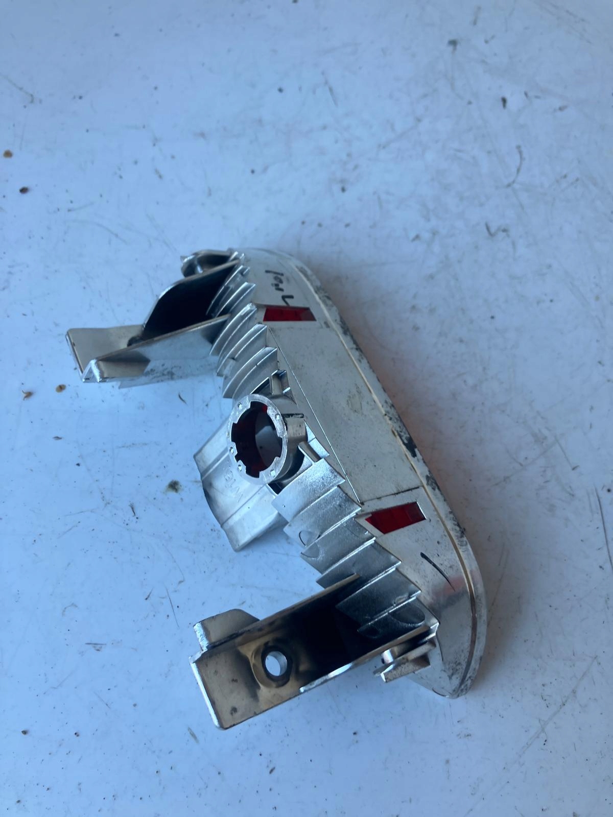TRZECIE light STOP DACIA SPRING 265901661R