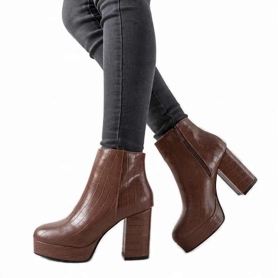 

Brązowe Skóra ekologiczna Buty Botki r.38
