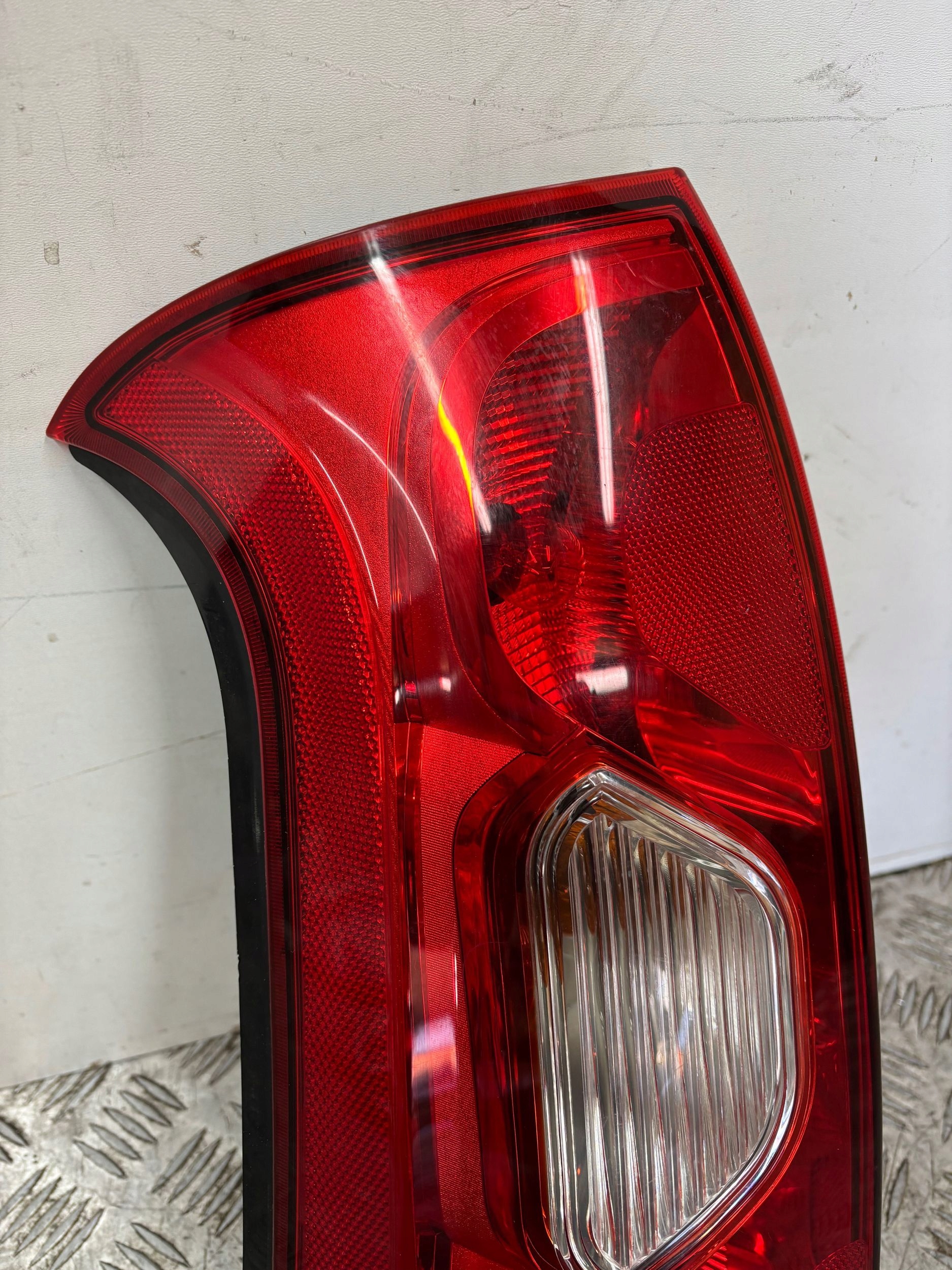 light rear part rear left FIAT PANDA III 51843643
