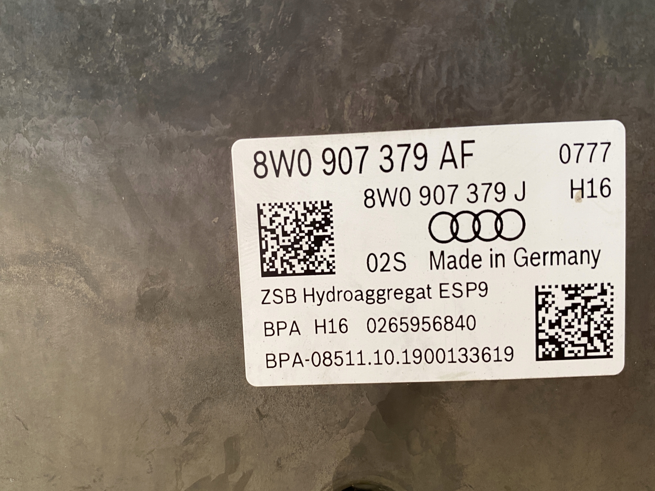 AUDI A4 A5 8W B9 control unit brake booster ABS 8W0907379AF