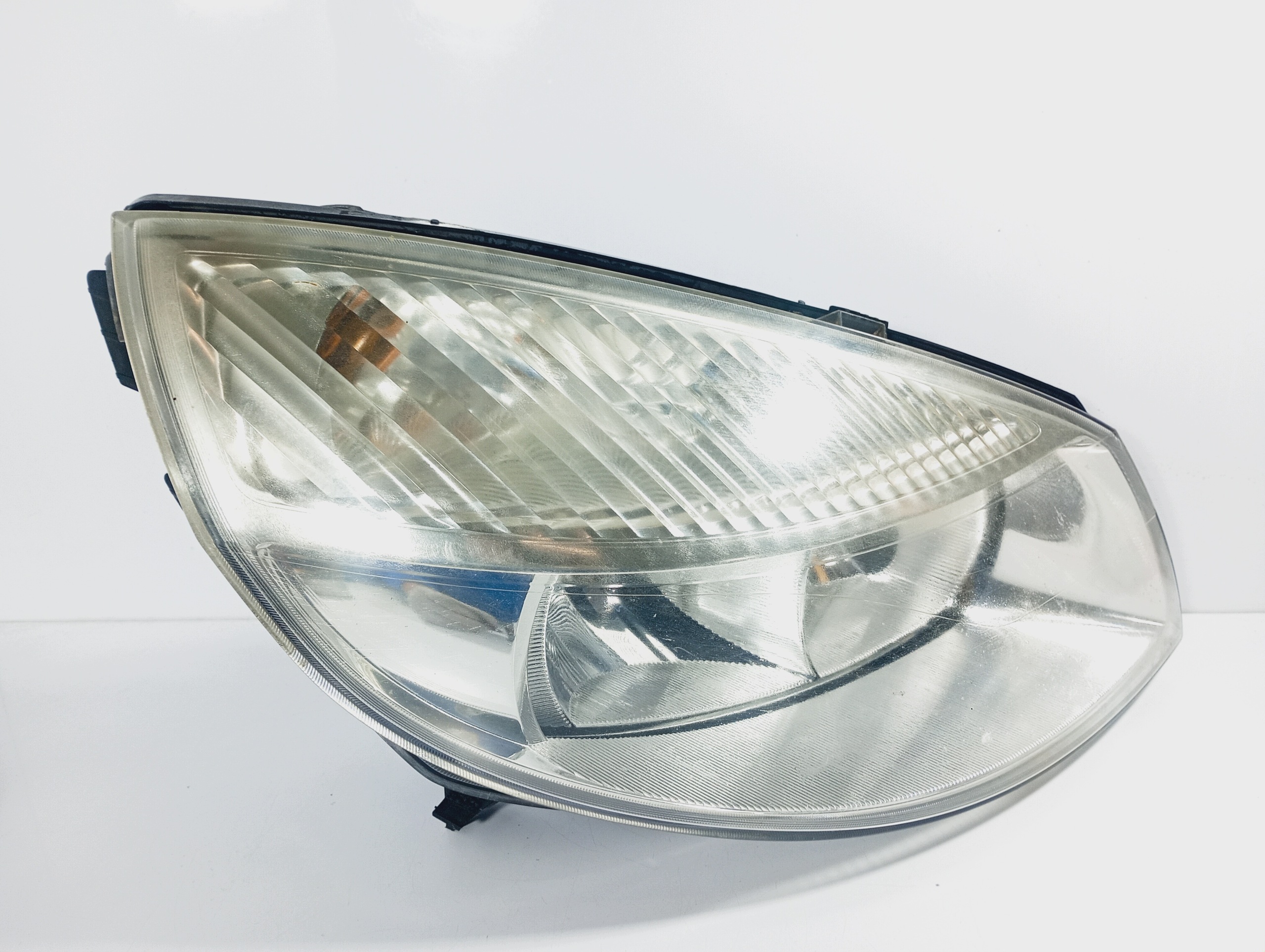 light right reflektor right front 15810400RE Renault Scenic 2 II 05-08