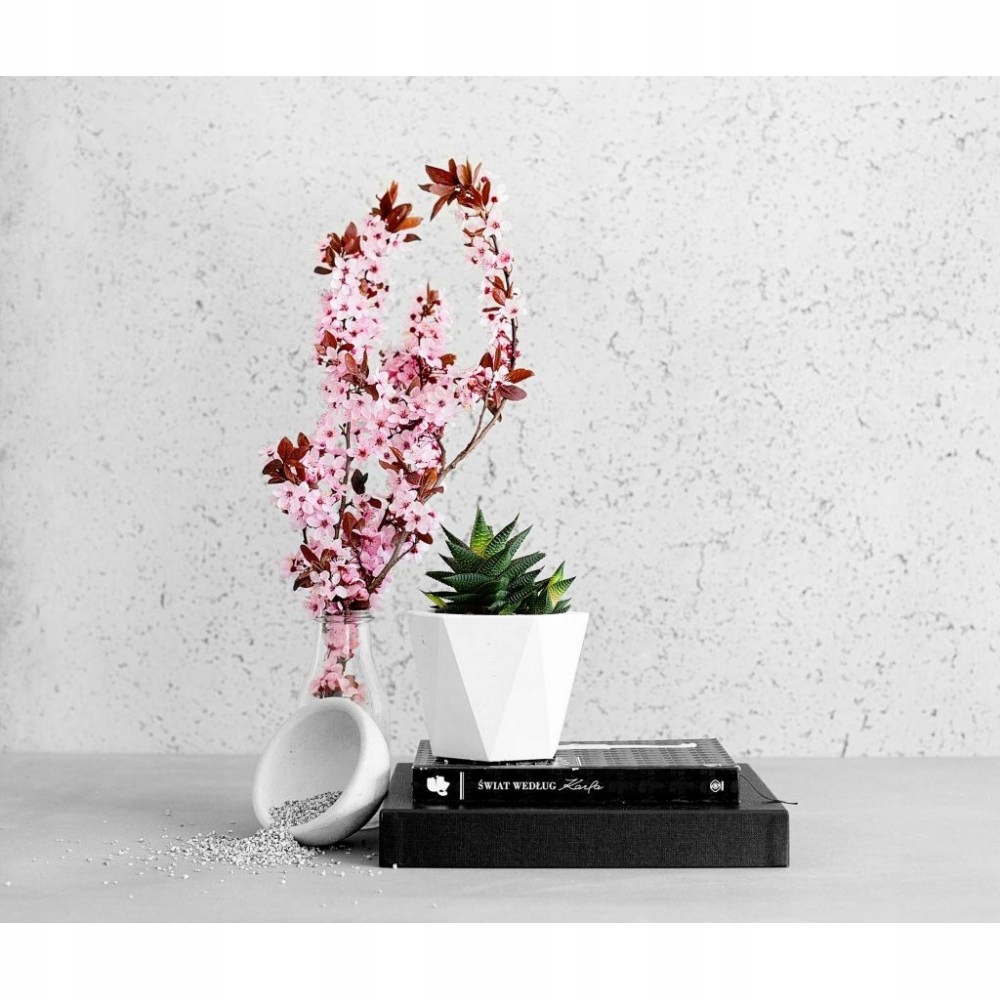 DONICZKA BETONOWA 12x12cm - BETON ARCHITEKTONICZNY Kolor czarny