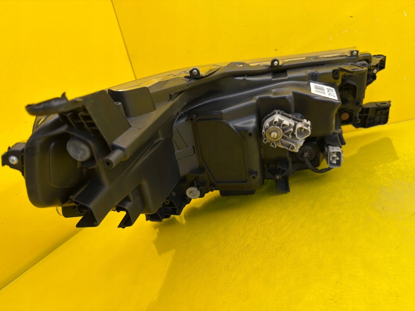 light left front Toyota Hilux VIII 8 Lift Full Led