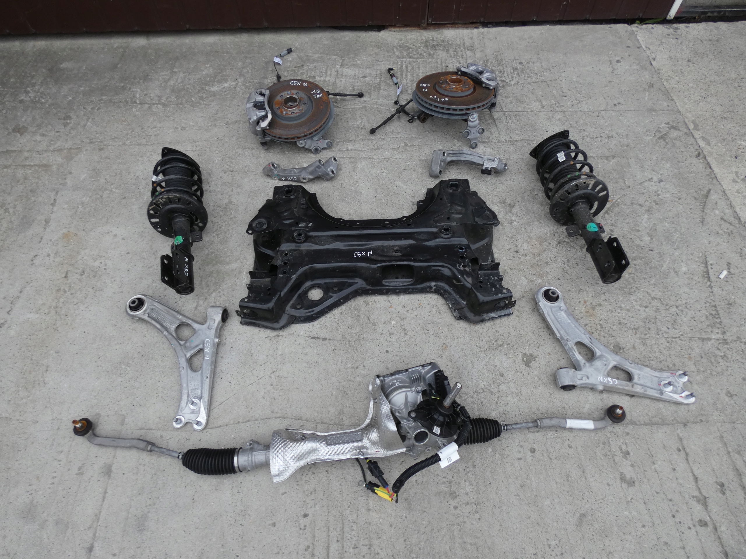 поворотный кулак CITROEN C5X C5 X 1.2