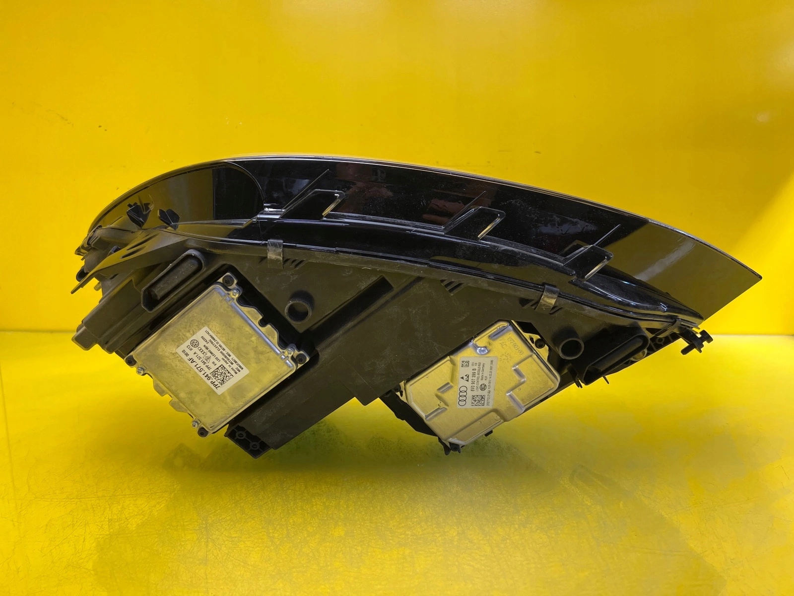 light right front VW Touran III Full Led 5TB941082D