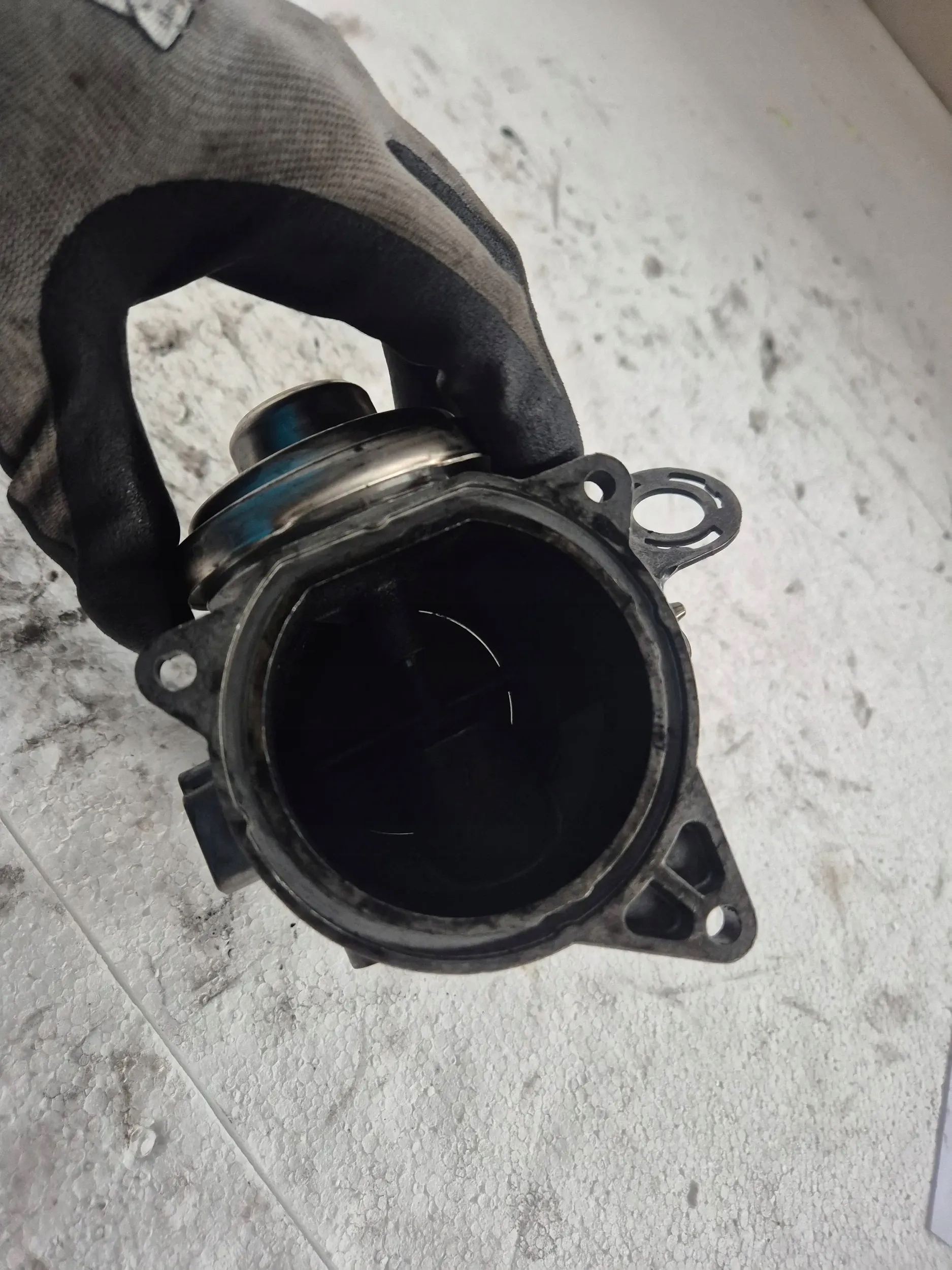 AGR-Ventil 070128073 / 7650D VW LT 28-35 II 2.5D