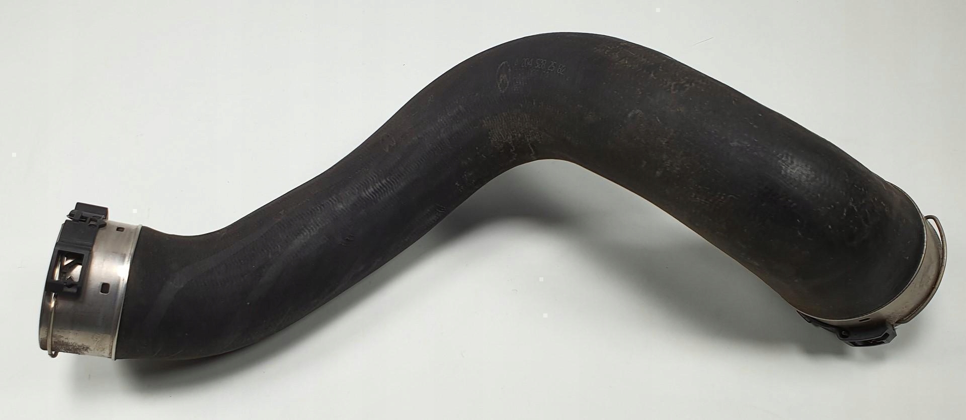 Шланг интеркулера MERCEDES W212 A2045282582