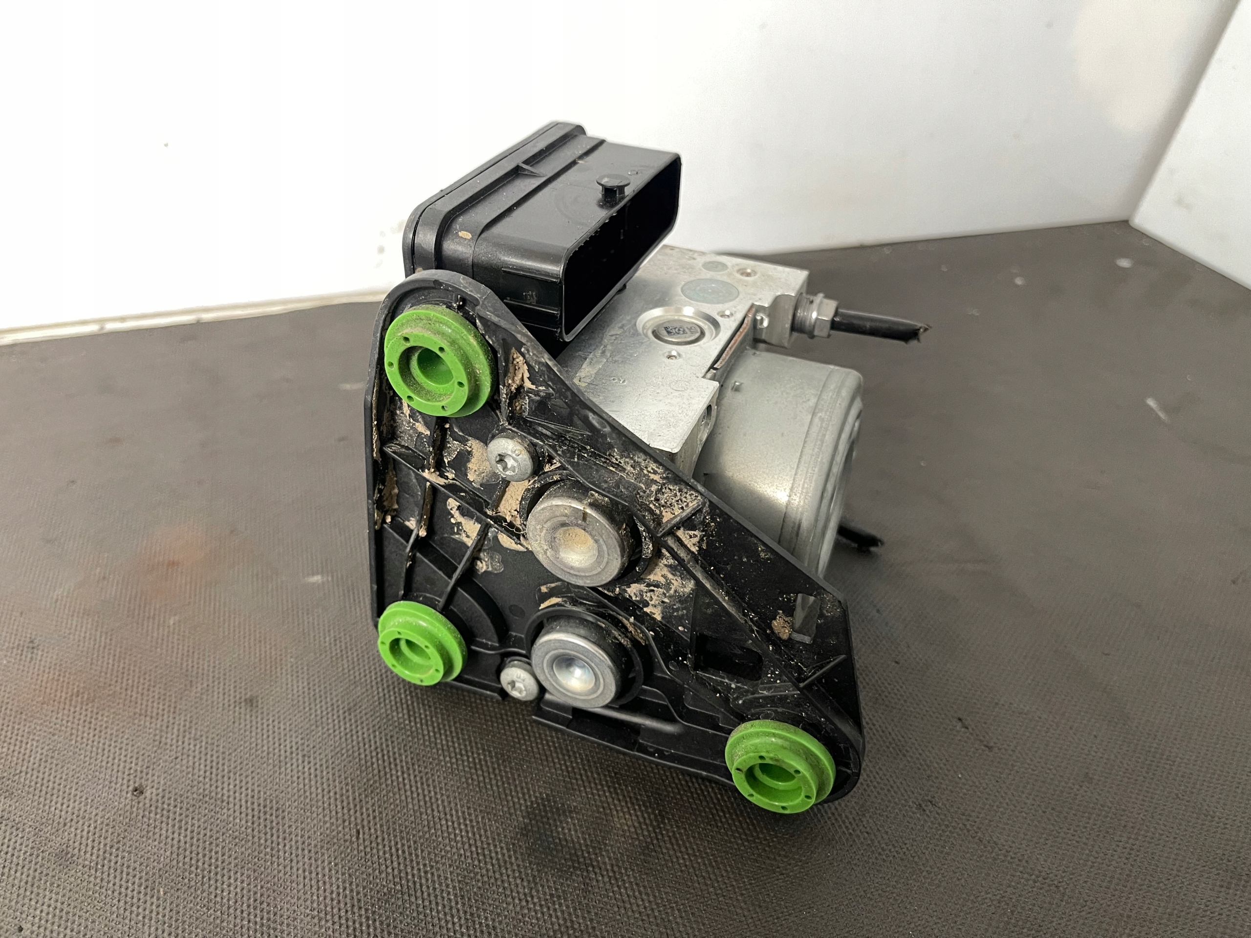 VW PASSAT B8 FL LIFT control unit pump ABS 5Q0614517GF