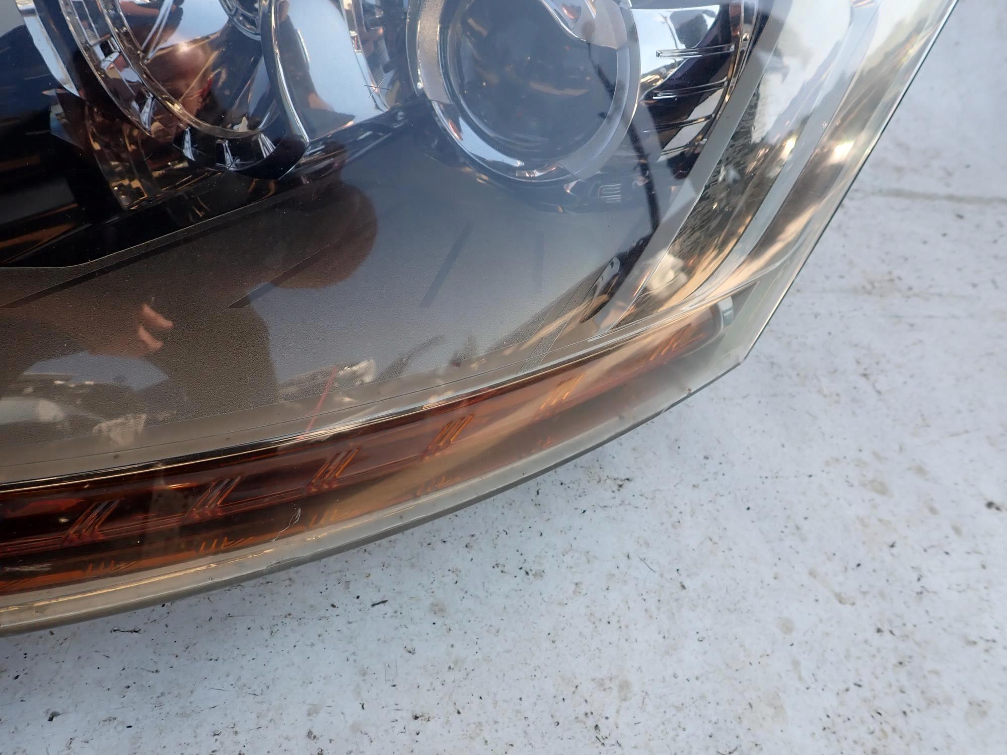 CITROEN C4 PICASSO and 06-10 light front left KSENON