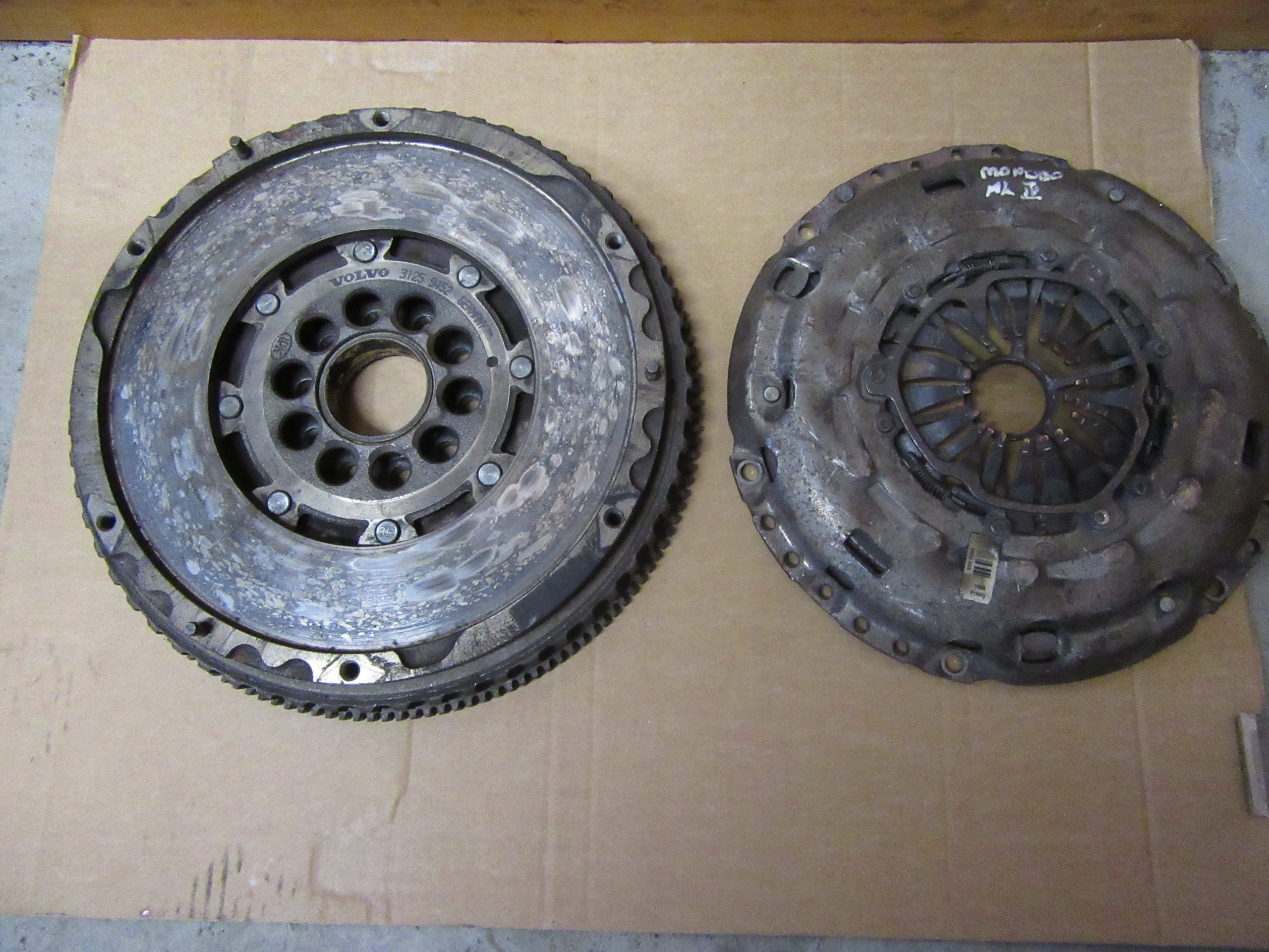 Volvo OE 31259452 двумасса муфта двумасса