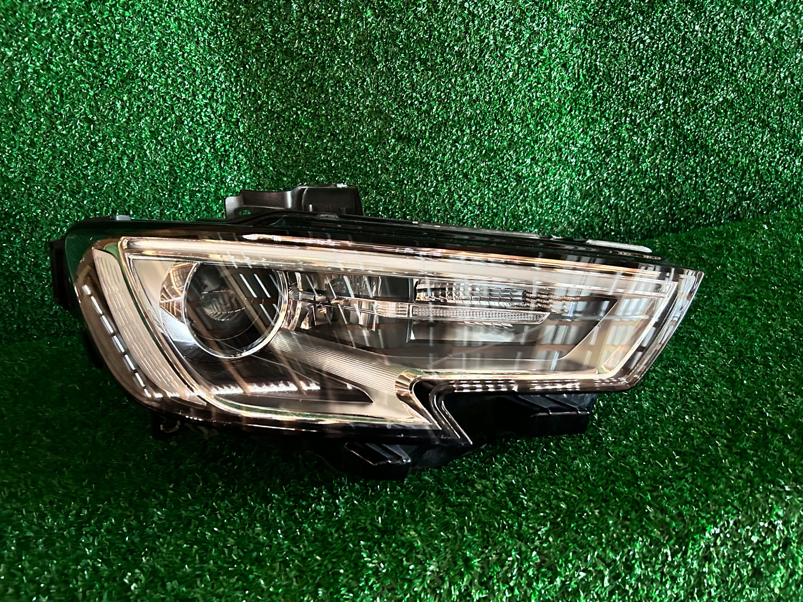 REFLEKTOR Destra AUDI A3 LIFT 8V0