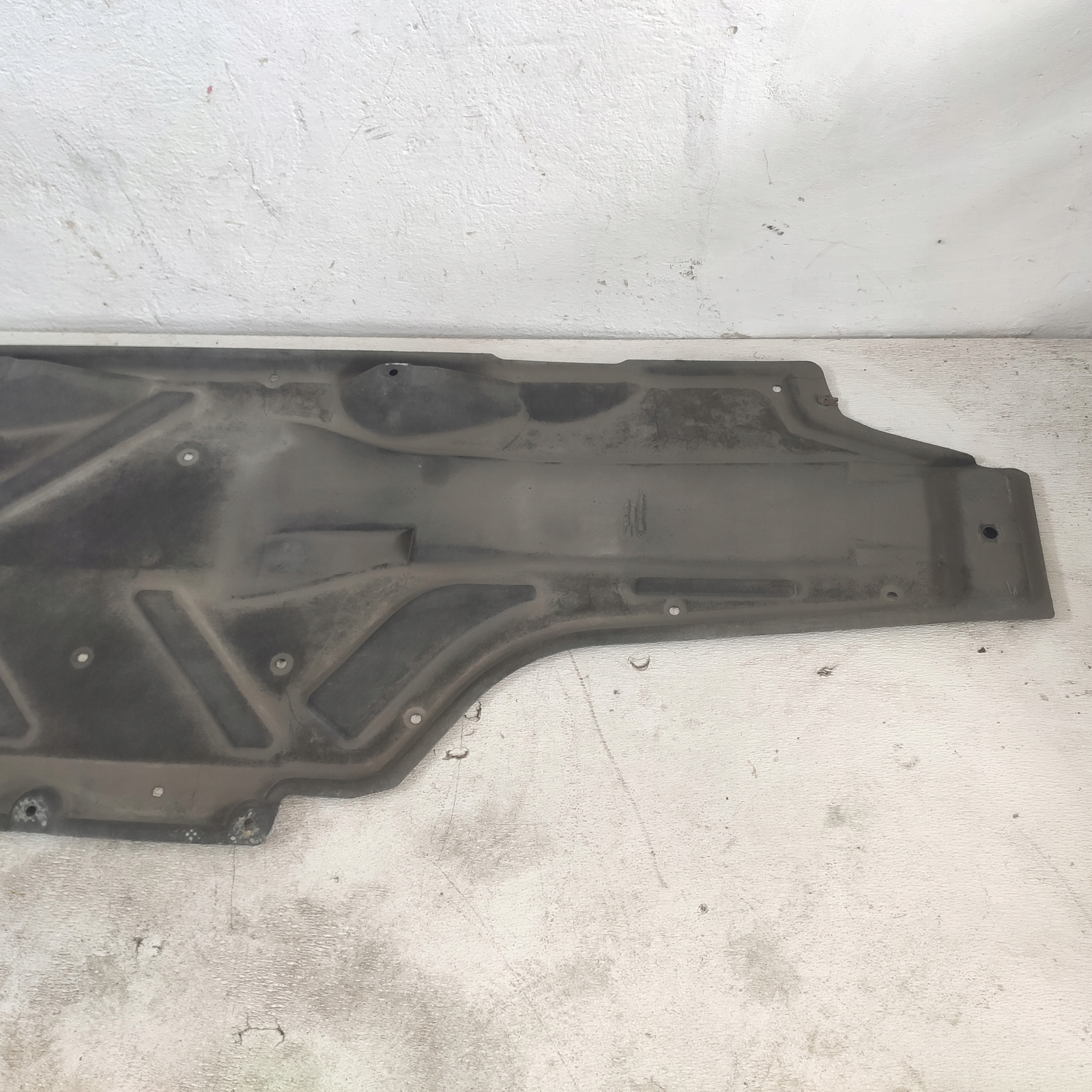 MERCEDES W246 2012 Blende Abdeckung Unterfahrschutz rechts