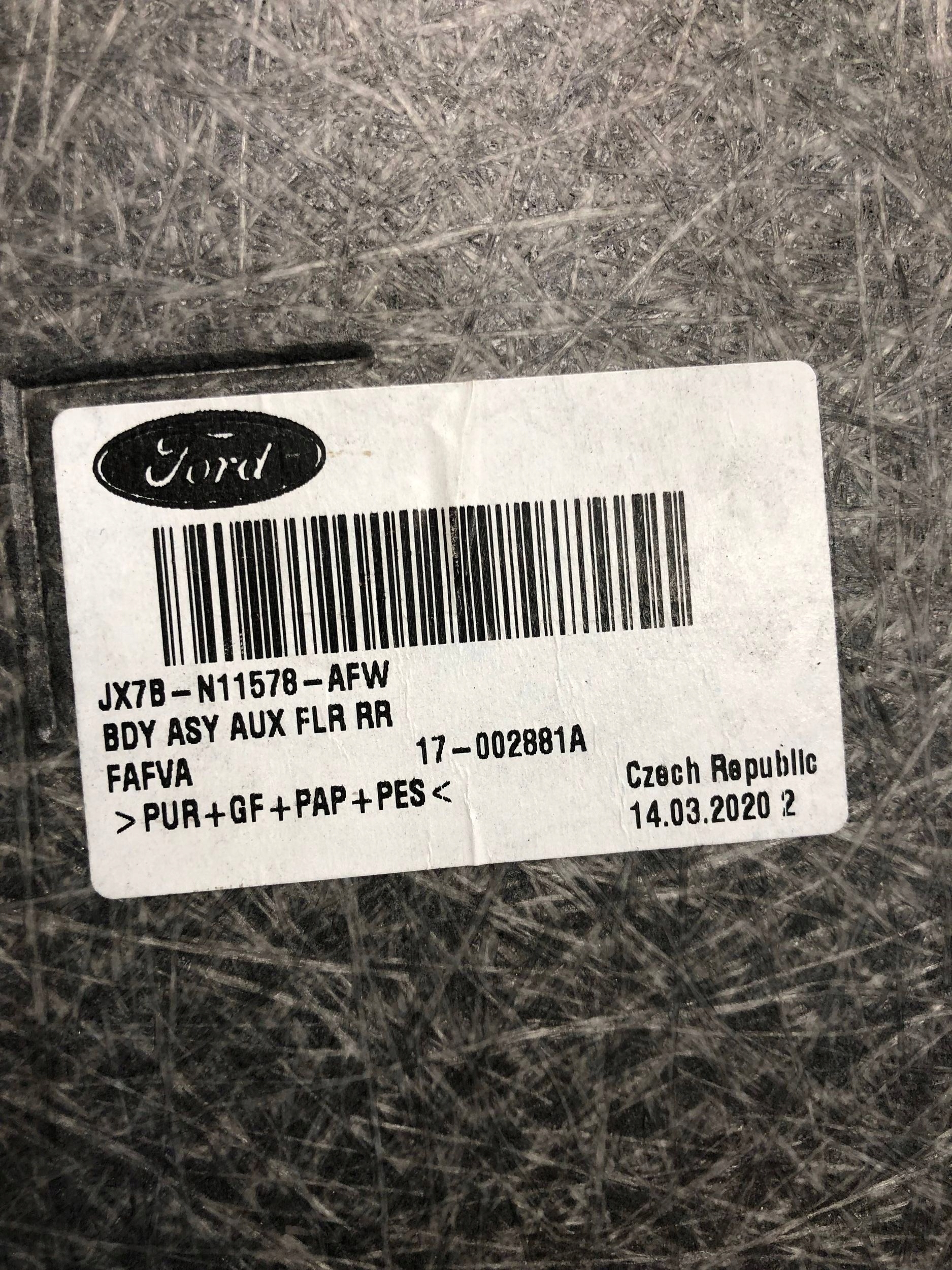 floor mats boot FORD FOCUS MK4 KOMBI JX7B-N11578-AFW