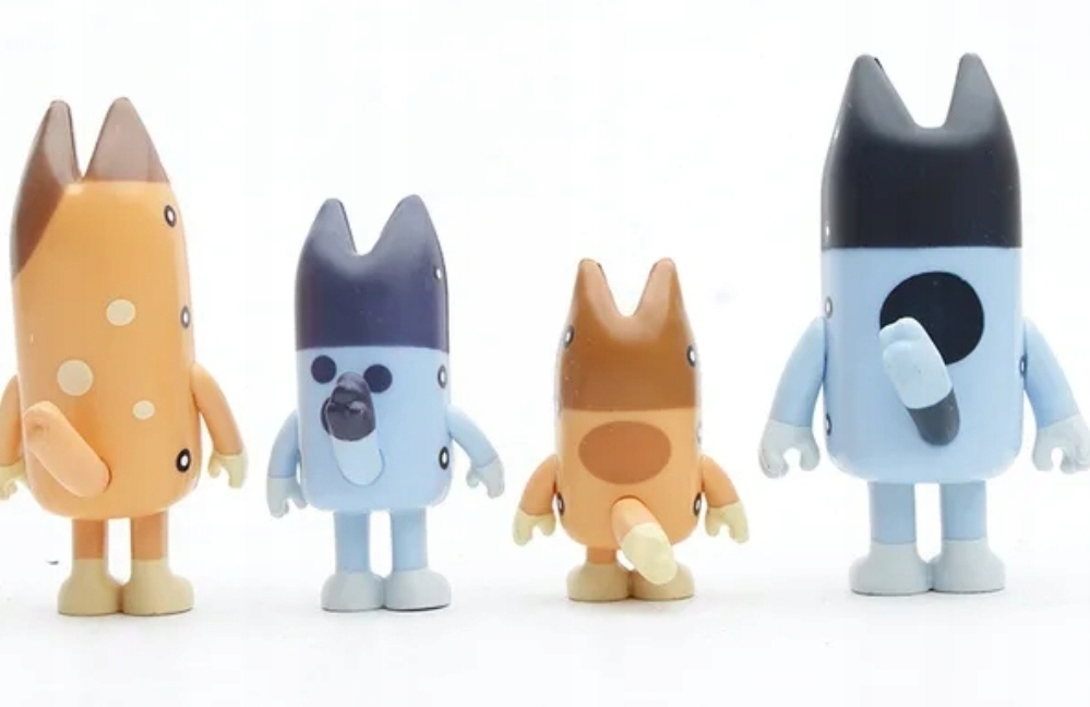 BLUEY i BINGO ZESTAW FIGUREK 8 SZTUK FIGURKA Z BAJKI RODZINKA PRZYJACIELE Marka inna