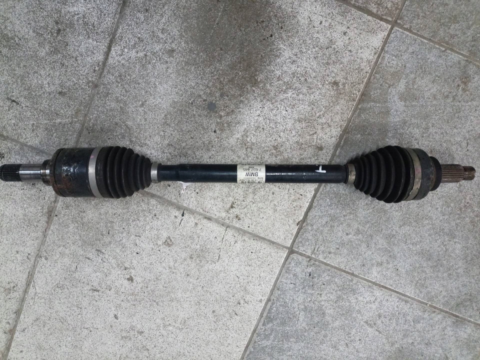 semi-axis rear part left side BMW 3 F30 2015 7637445
