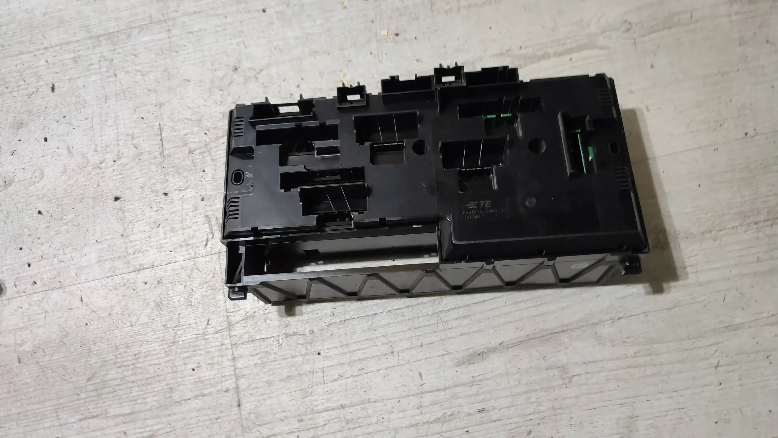 BMW X3 F25 15r 2.0d Module fusibles