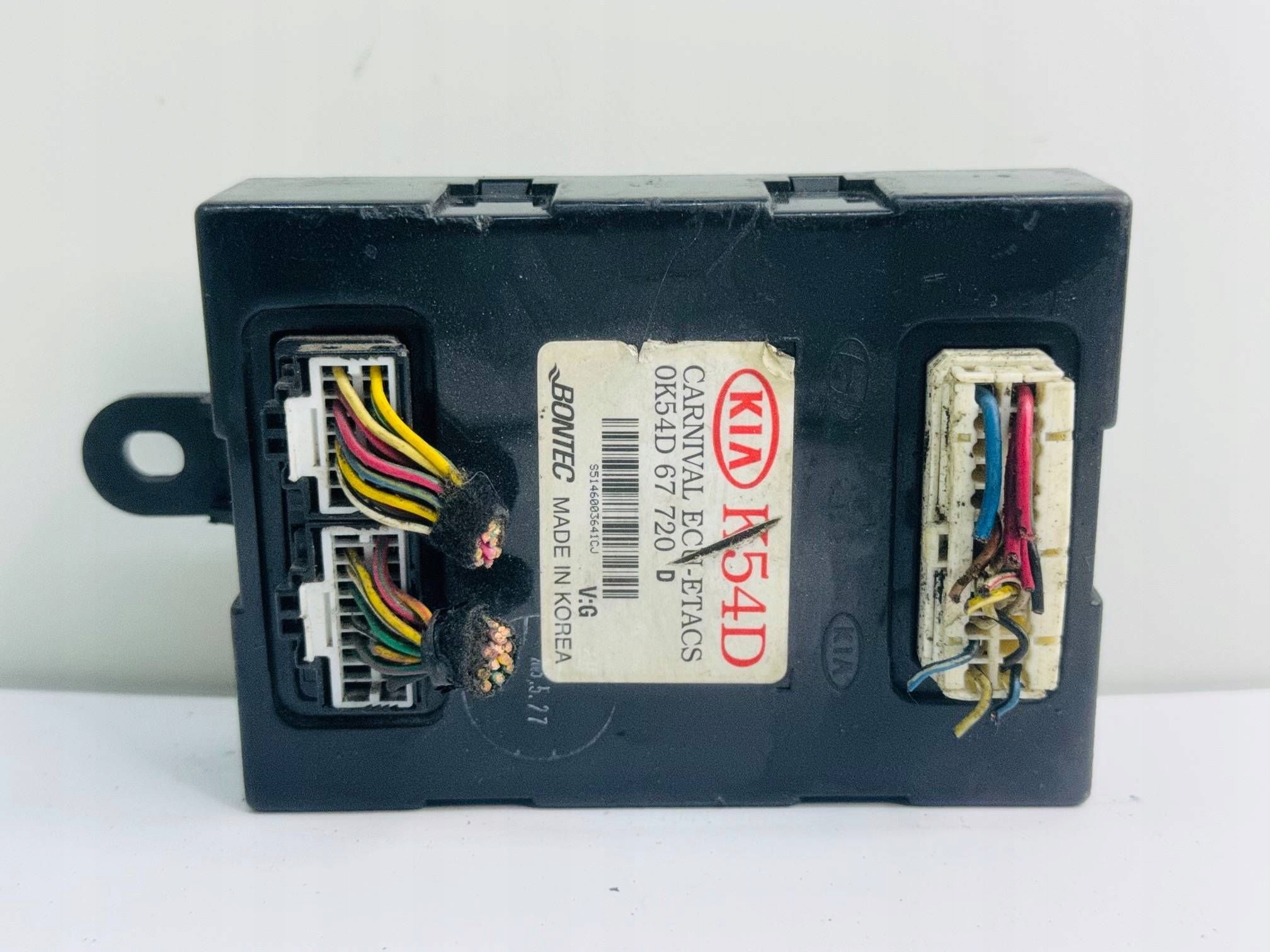 module control unit ECU KIA CARNIVAL 2.0D 05R 0K54D67720