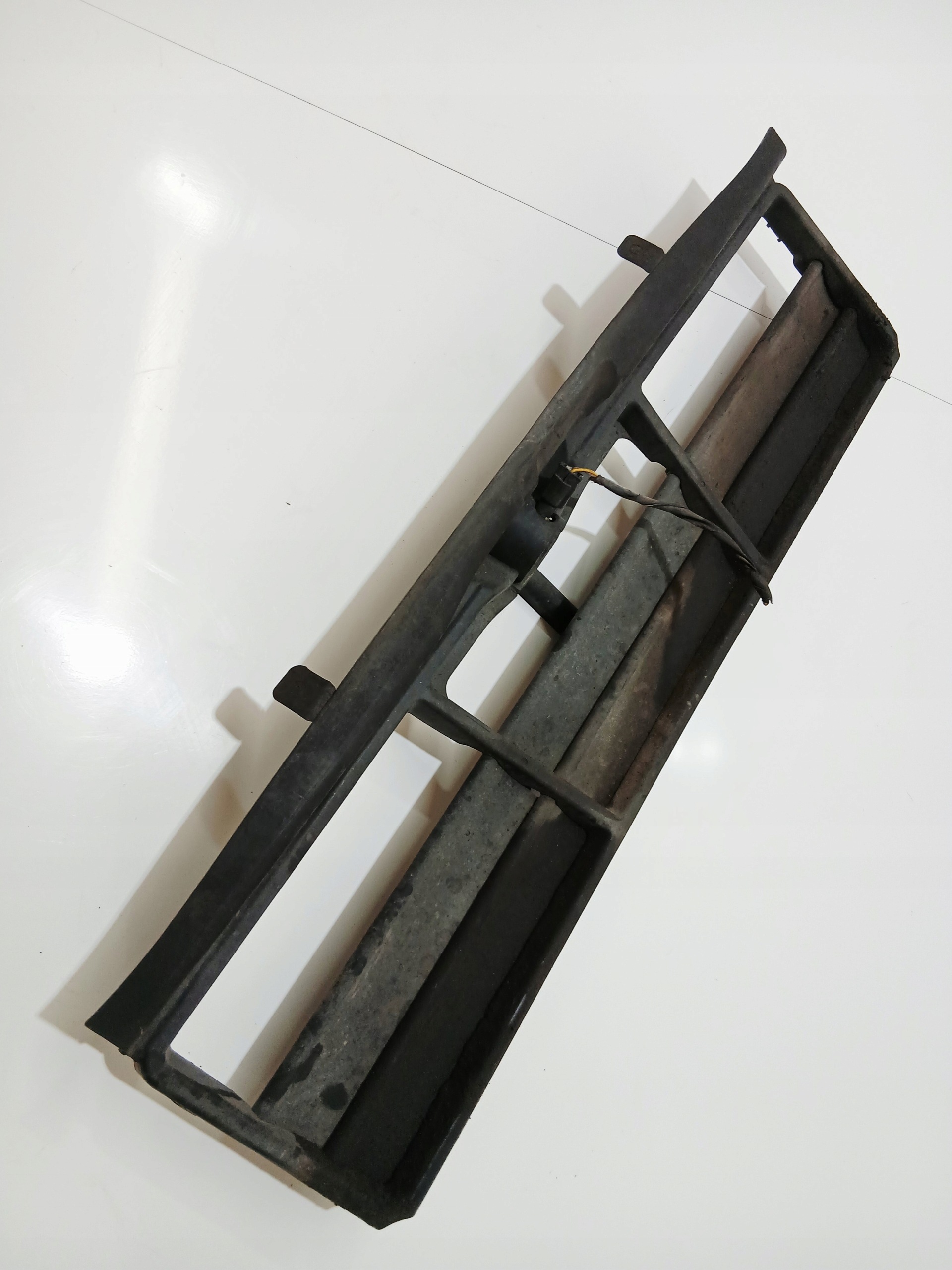 lenkrad luftführung luft BMW E60 E61 LCI N53 7178119