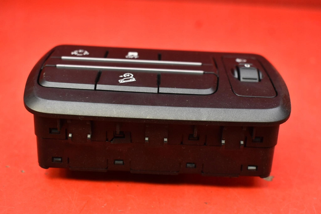 PANEL KONTROLI TRAKCJI 85320-35200 SSANGYONG TIVOLI 1 e 16-21