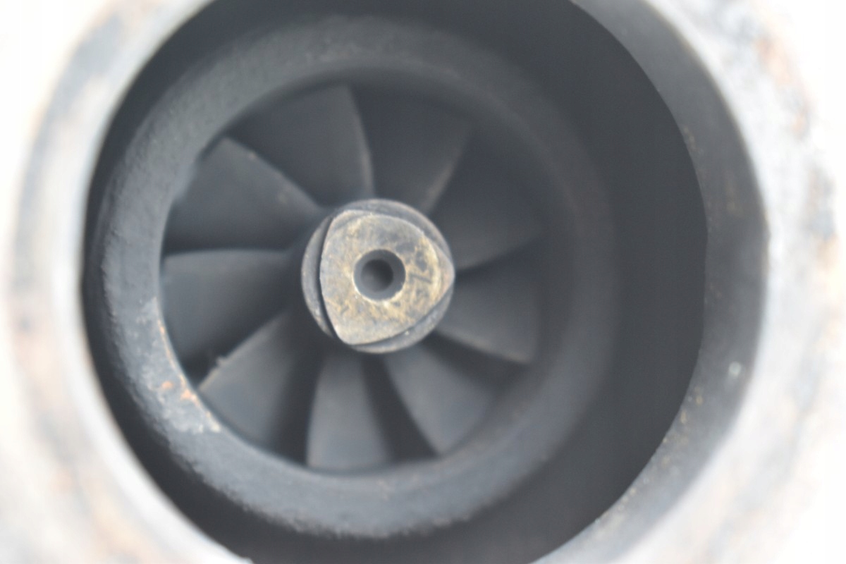 turbo JAGUAR XF e X250 2.7 D 6R8Q-6K682-AD