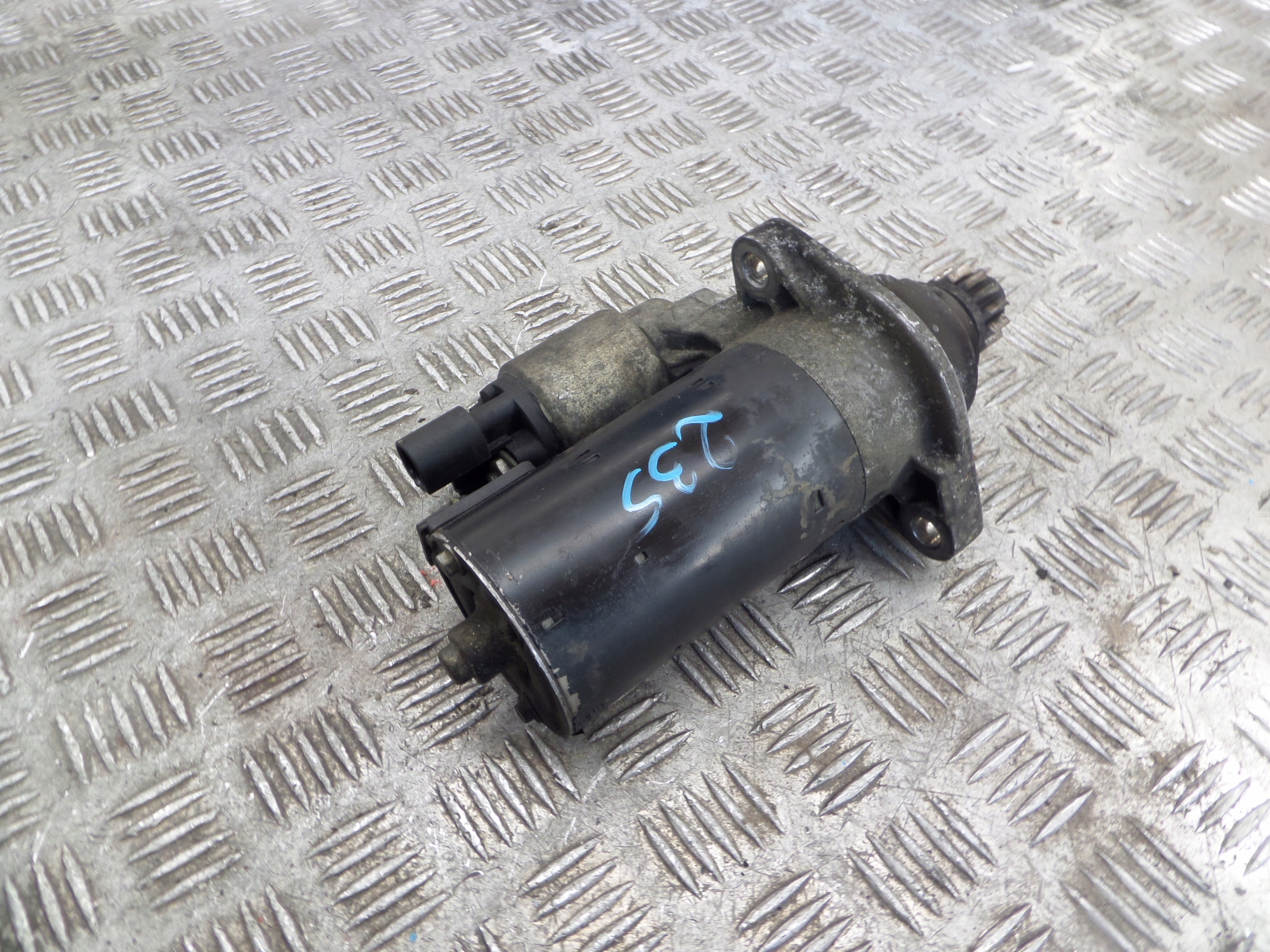 starter BOSCH 02M911021A VW CRAFTER