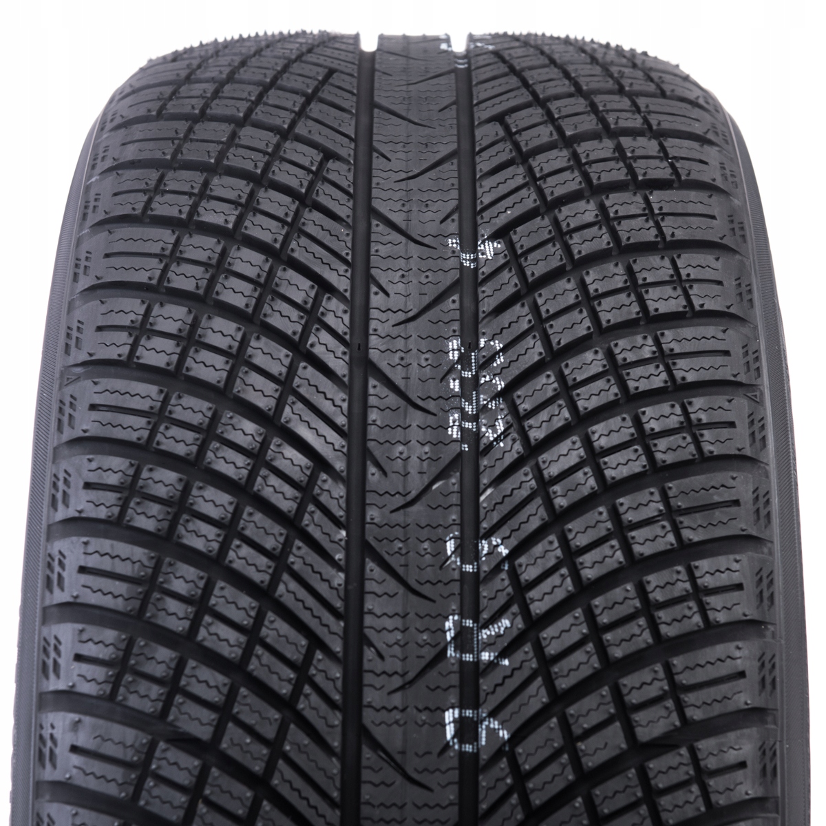1x Opona 235/55R19 Yokohama Advan Winter V907