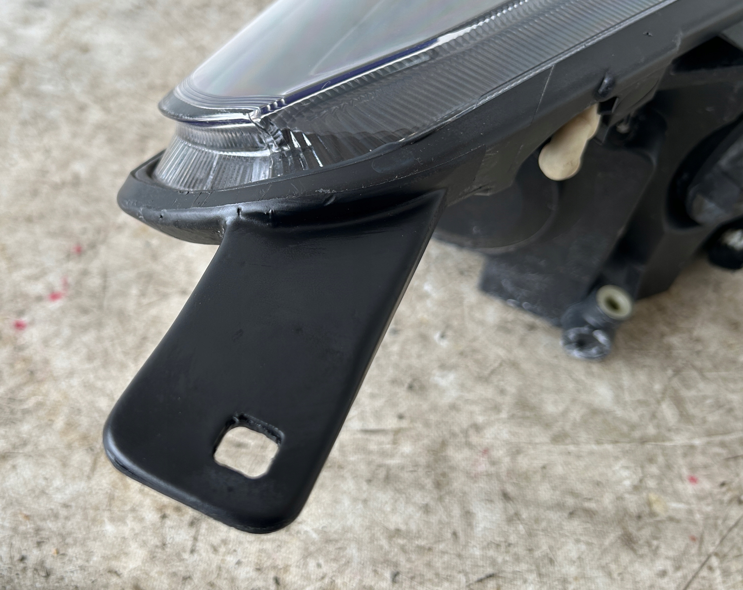 light left front FORD FIESTA MK8 L1BB-13E015-for