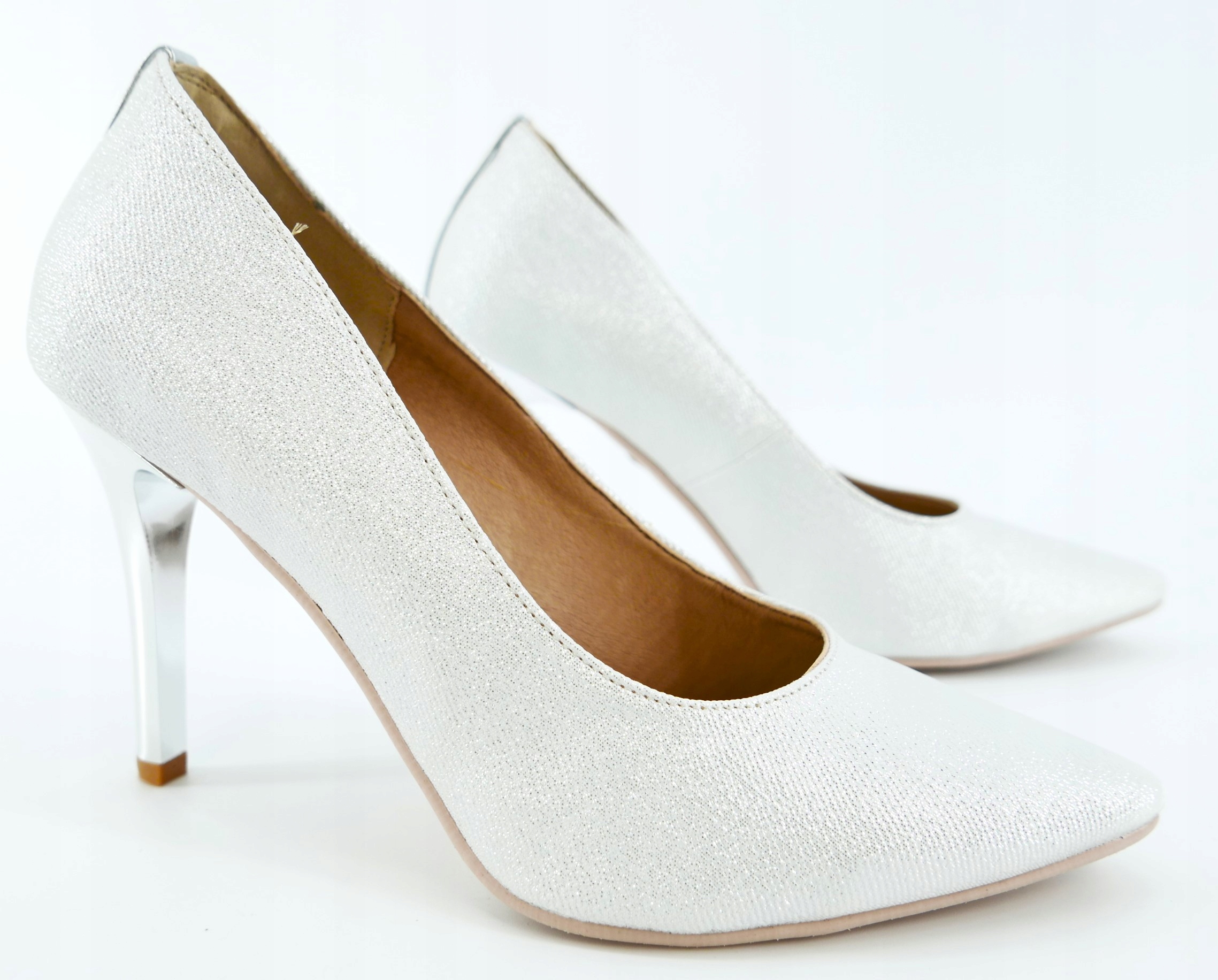 SKORPIO POLSKIE CZÓŁENKA SZPILKI SREBRNE BŁYSK R37 Marka Skorpio