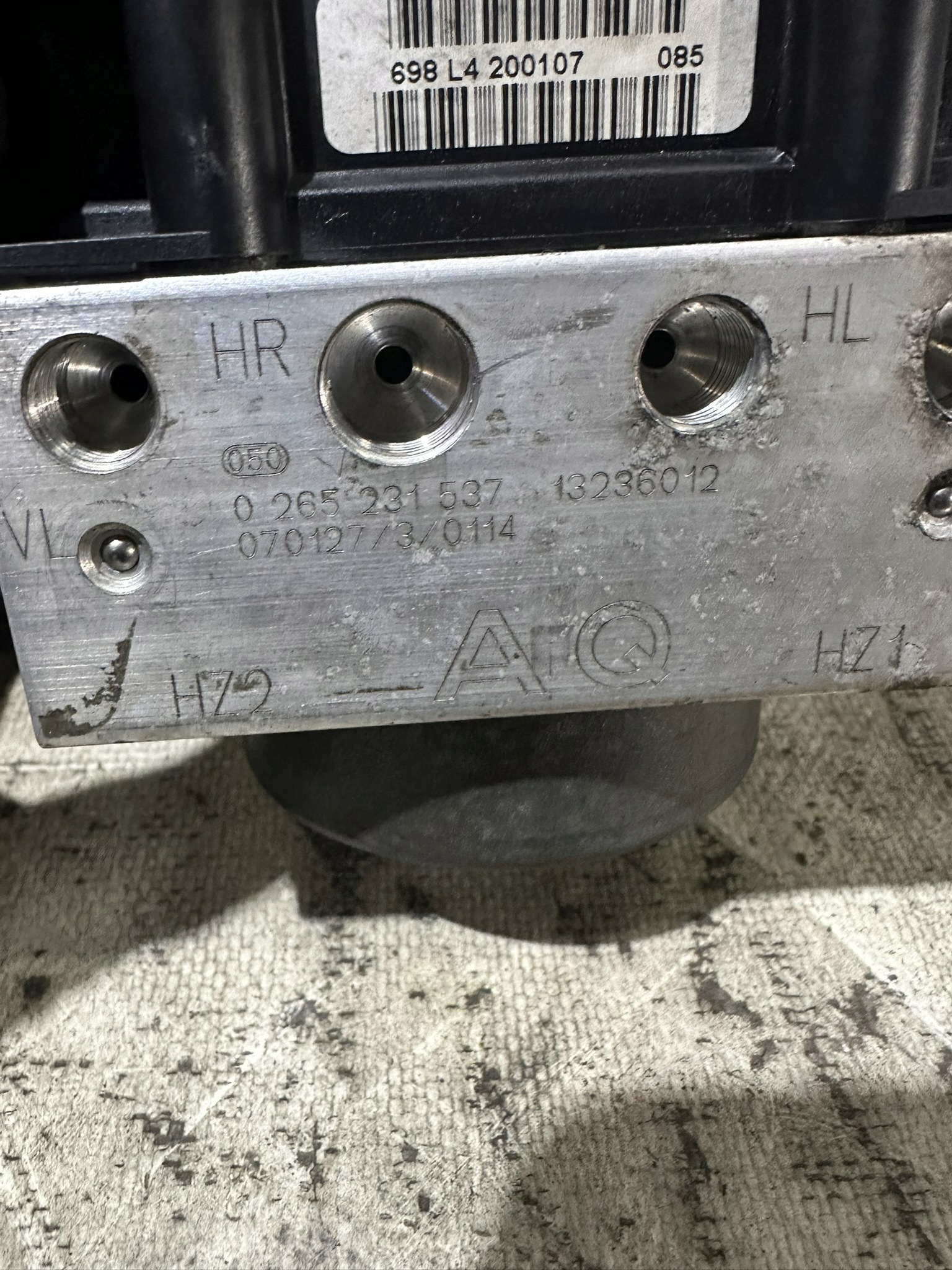 pompe ABS OPEL CORSA D 1.0B 0265231537