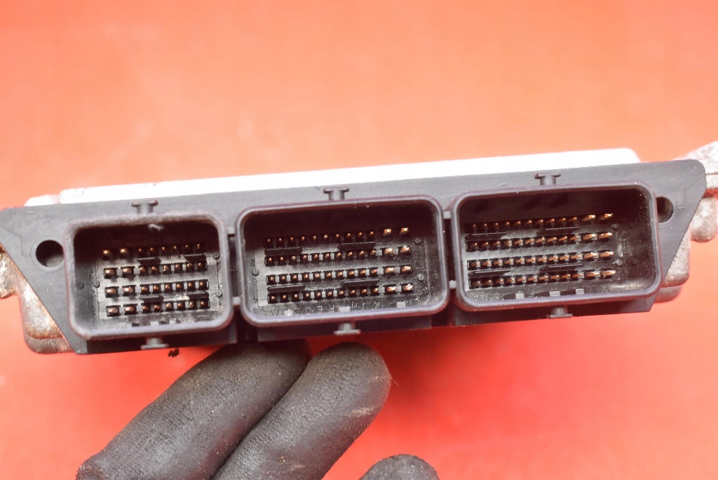control unit computer of the engine 8200520036 RENAULT LAGUNA 2 II 2.0 DCI 150 KM