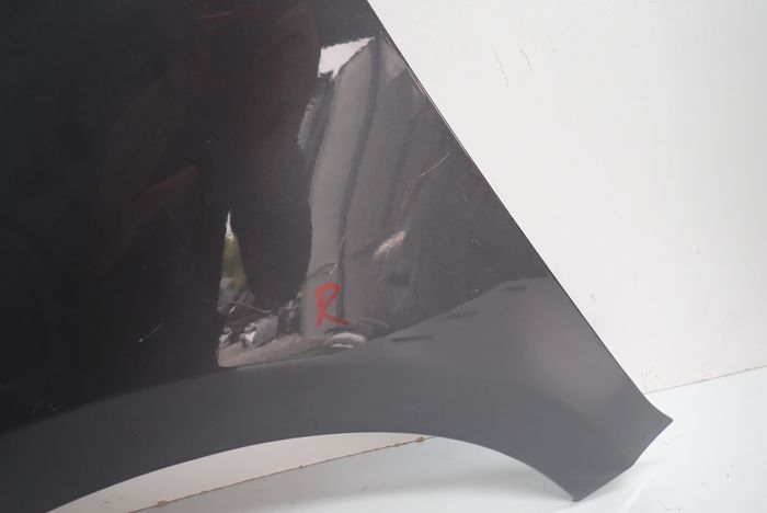 UP MII CITIGO LIFT 16- fender left front front