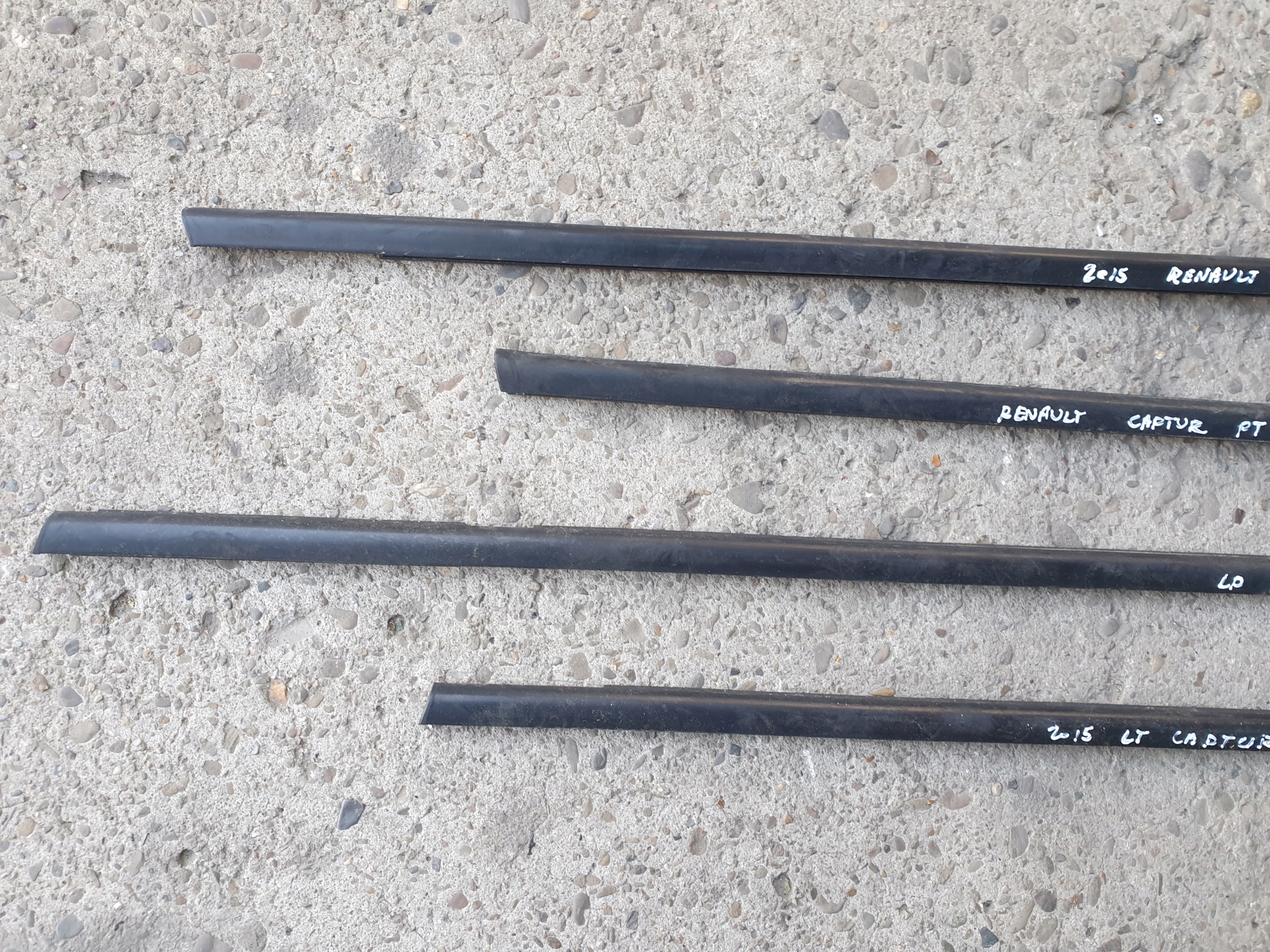 moulding dust door RENAULT CAPTUR and 2013- 5D 1 SZT