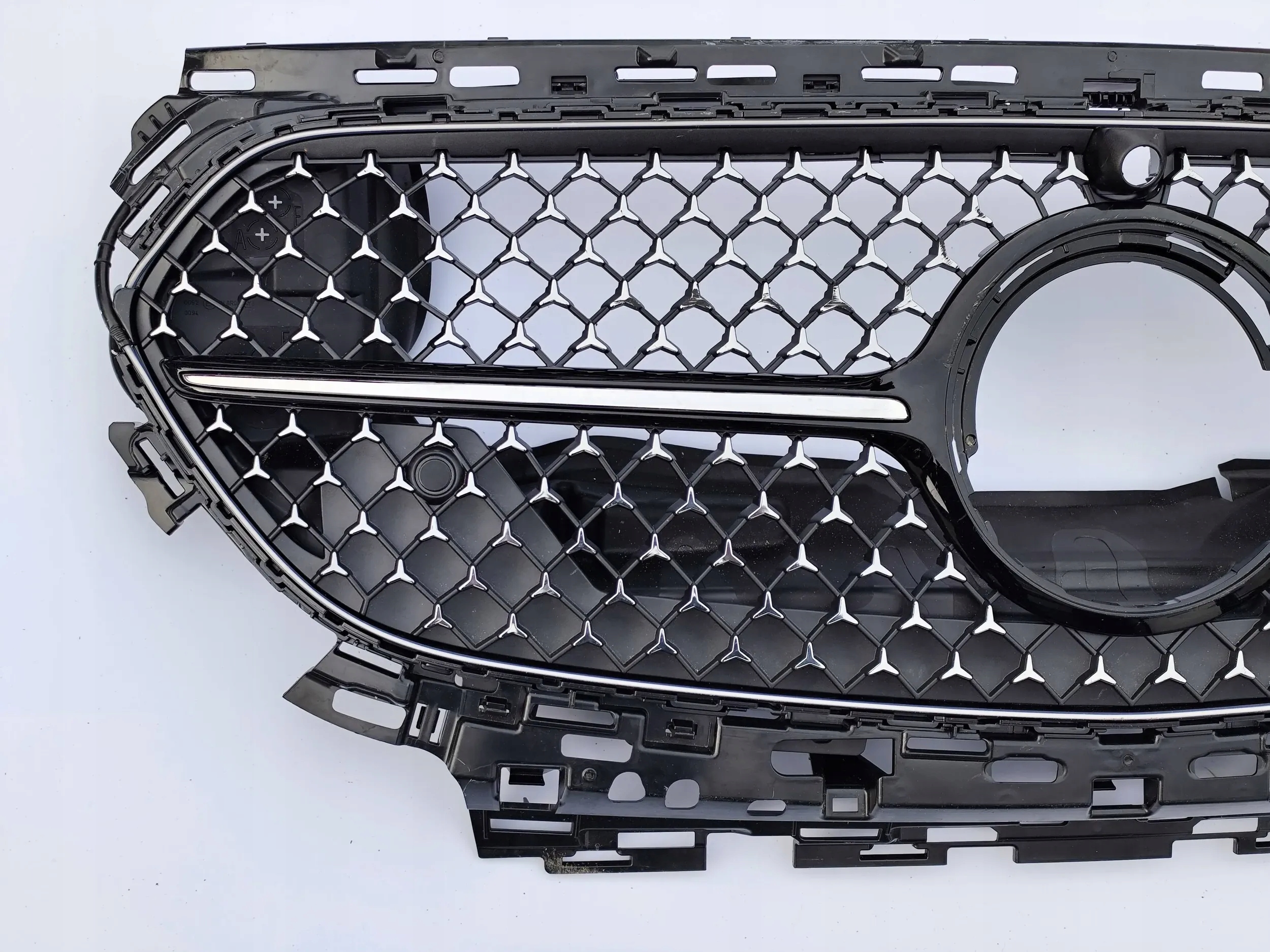 GRILL ATRAPA MERCEDES E-Klas W214 AMG A2148805300 PDC KAMERA RADAR ORYGINAL Typ samochodu Samochody osobowe