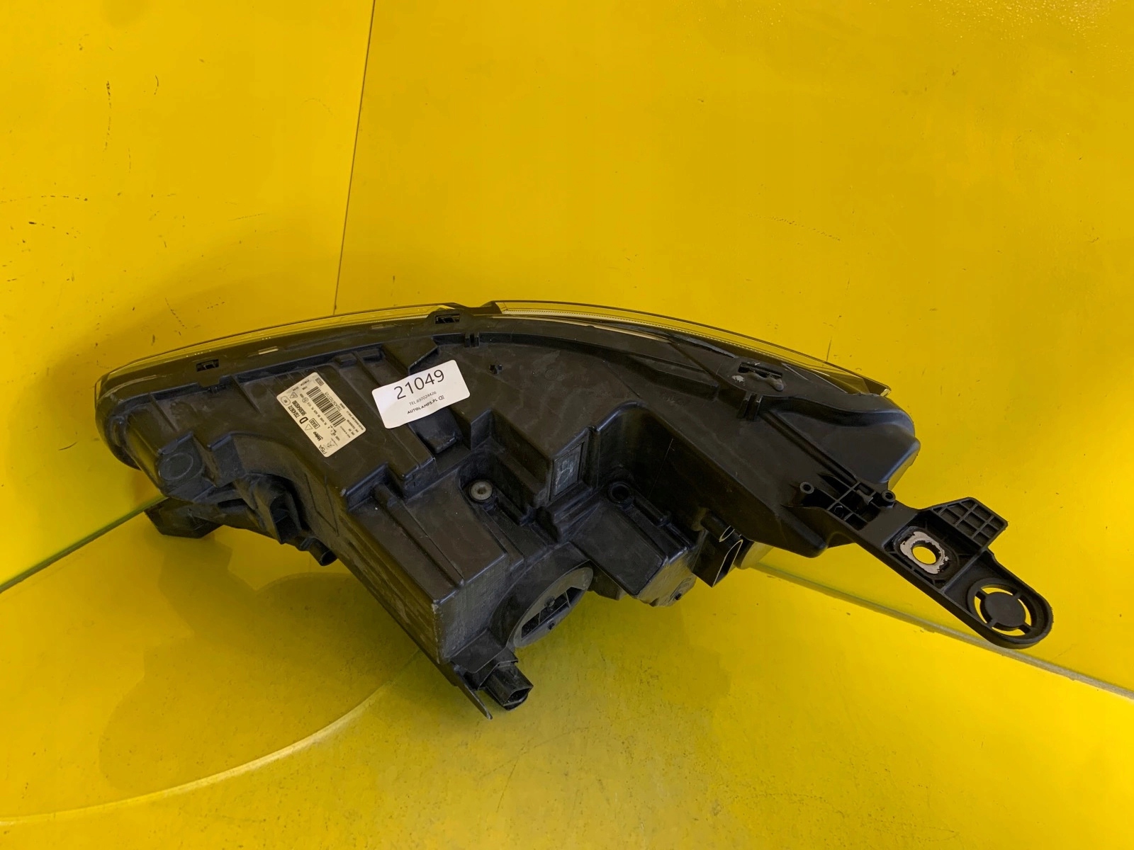 light right Citroen C4 III 20- full led 73243672