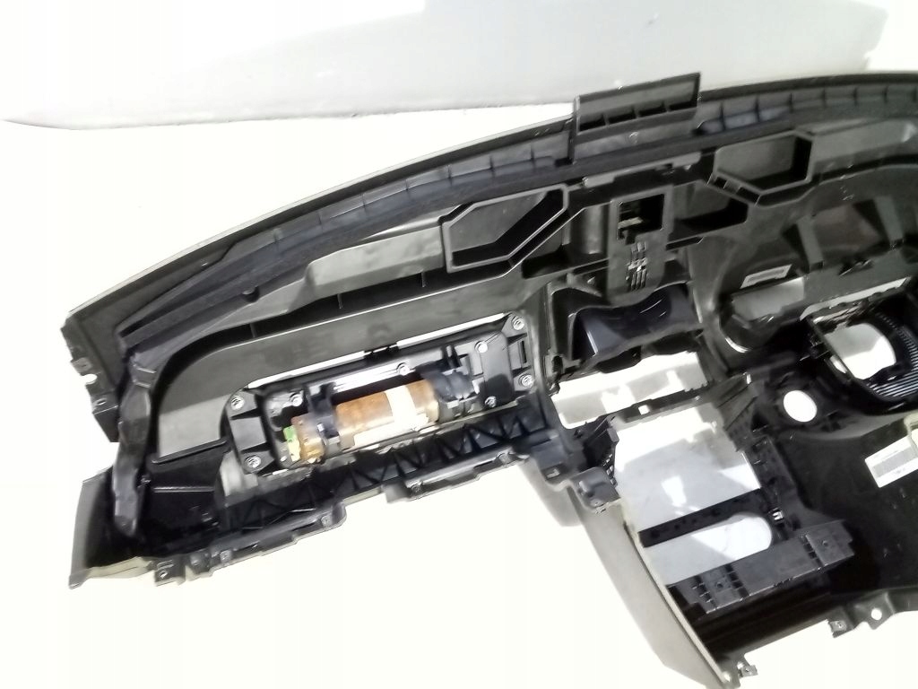 MERCEDES a класс W169 торпеда консоль