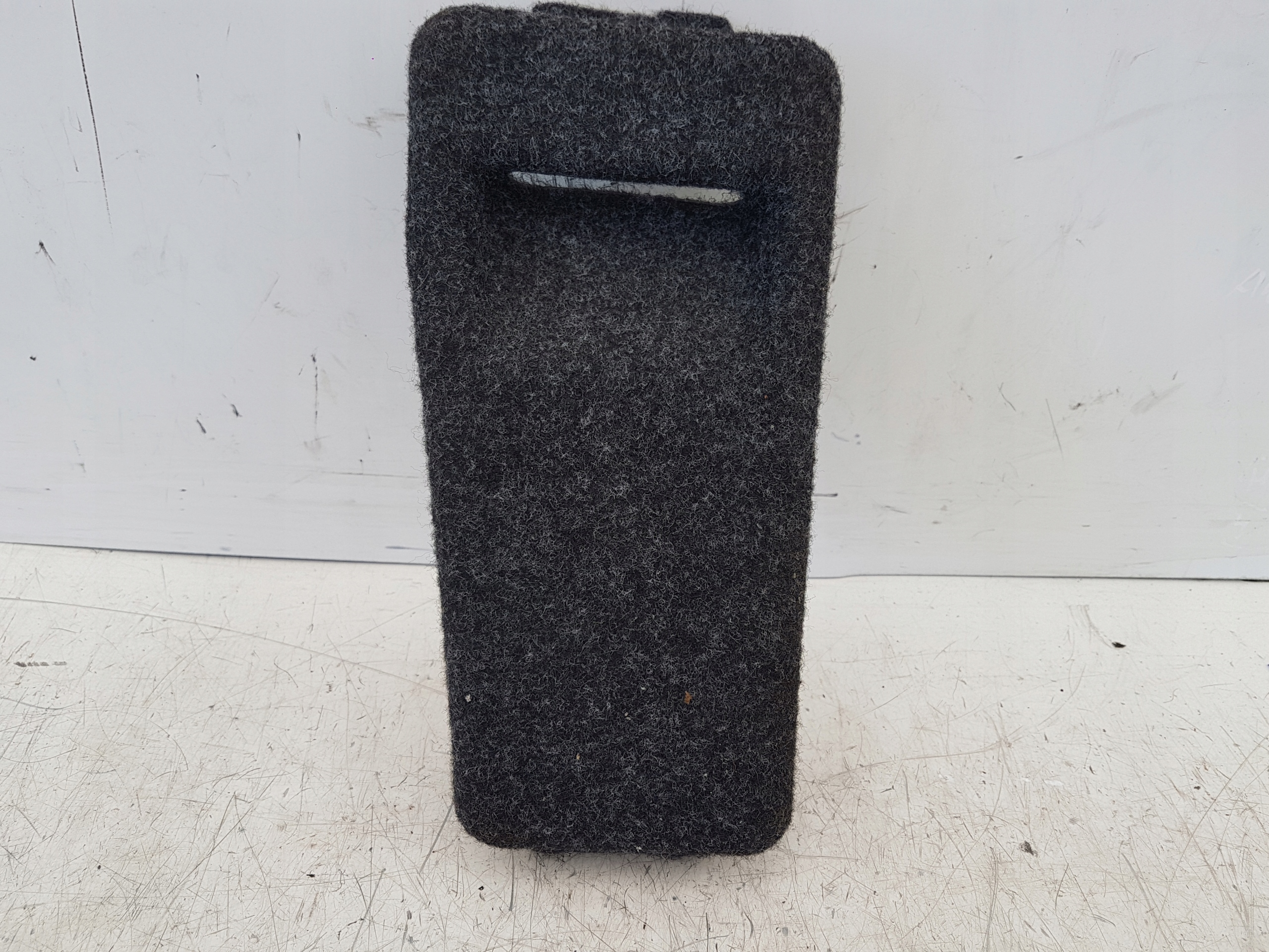 BOCZEK SCHOWEK BAGAŻNIKA SKODA FABIA I LIFT KOMBI