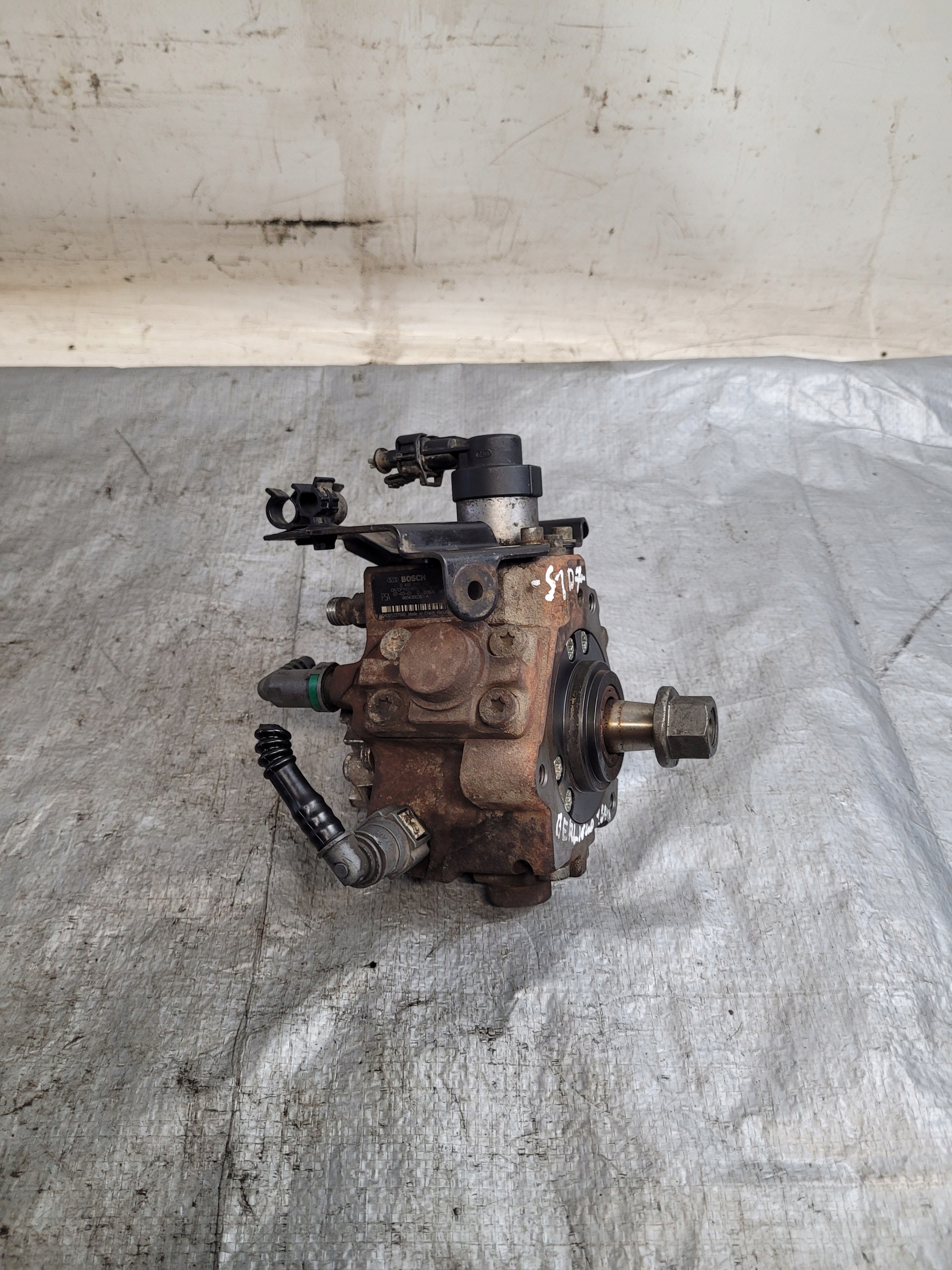 injection pump OE 9656300380A CITROEN BERLINGO and FL 1.6 HDI